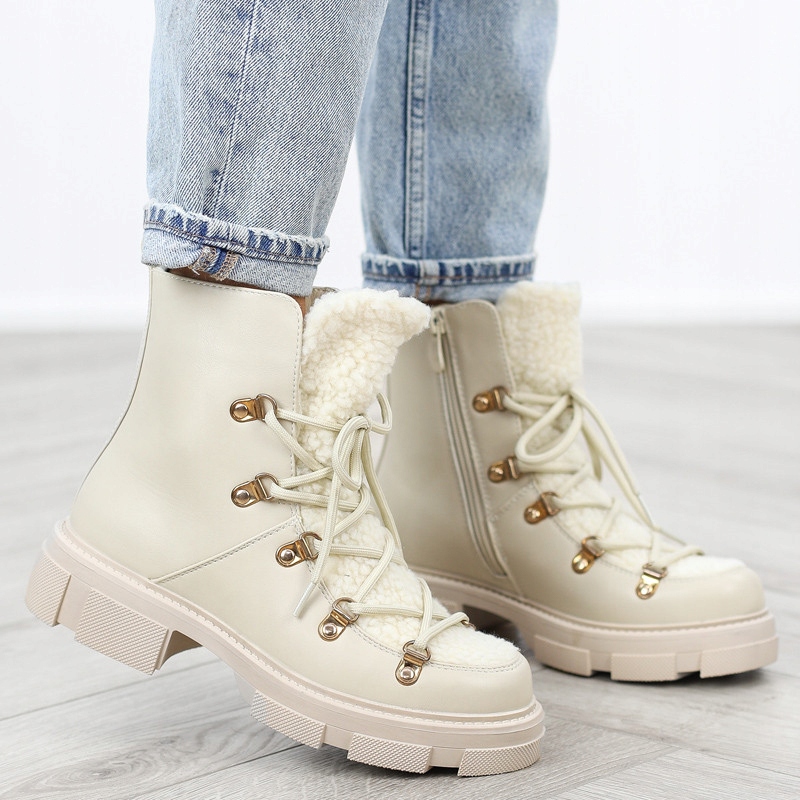 Béžové dámské kotníkové boty, ploché sněhule, kožíšek, zateplené traperky