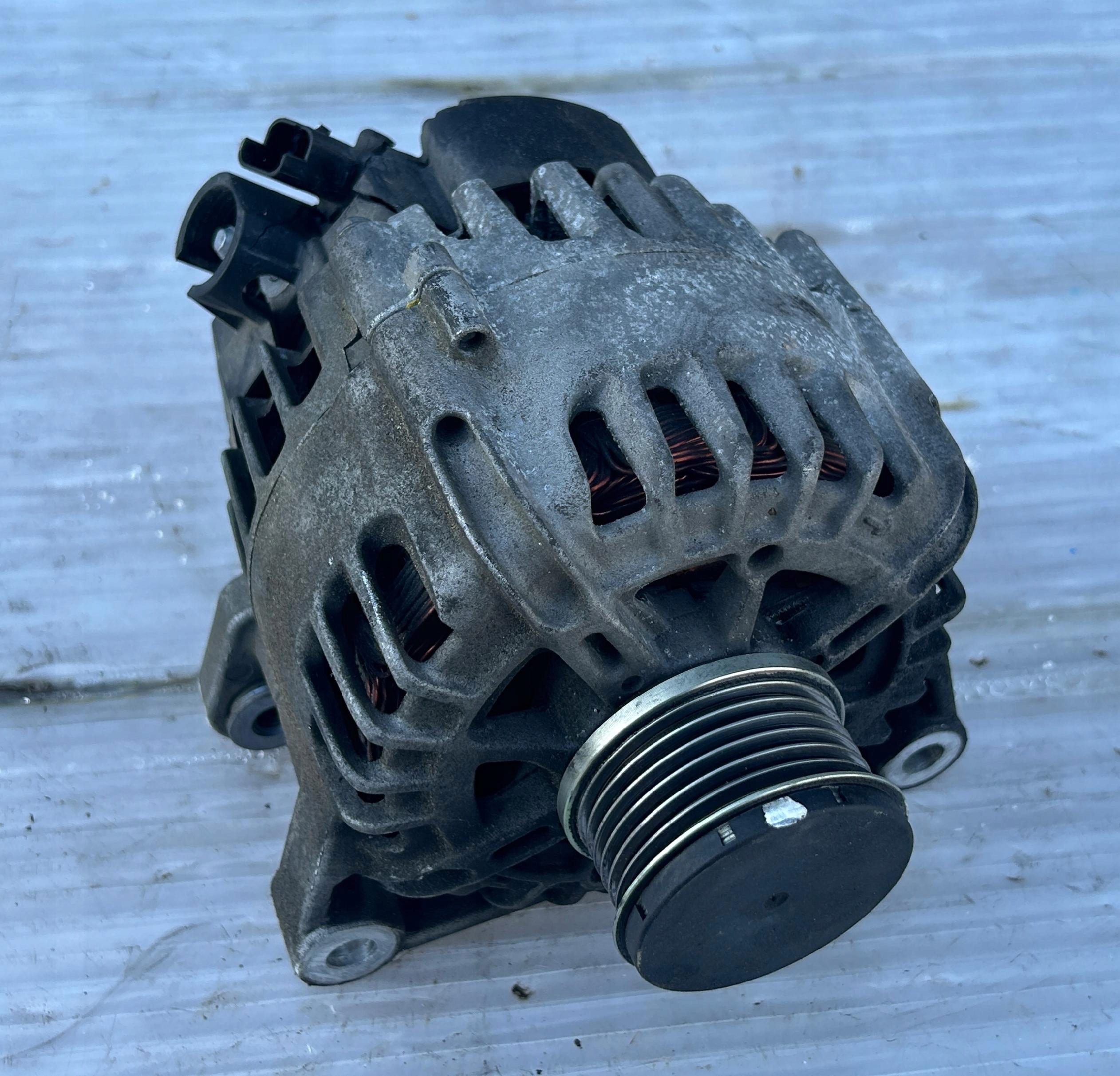 ALTERNATOR PEUGEOT 308 II T9 1.2 THP 9670899580
