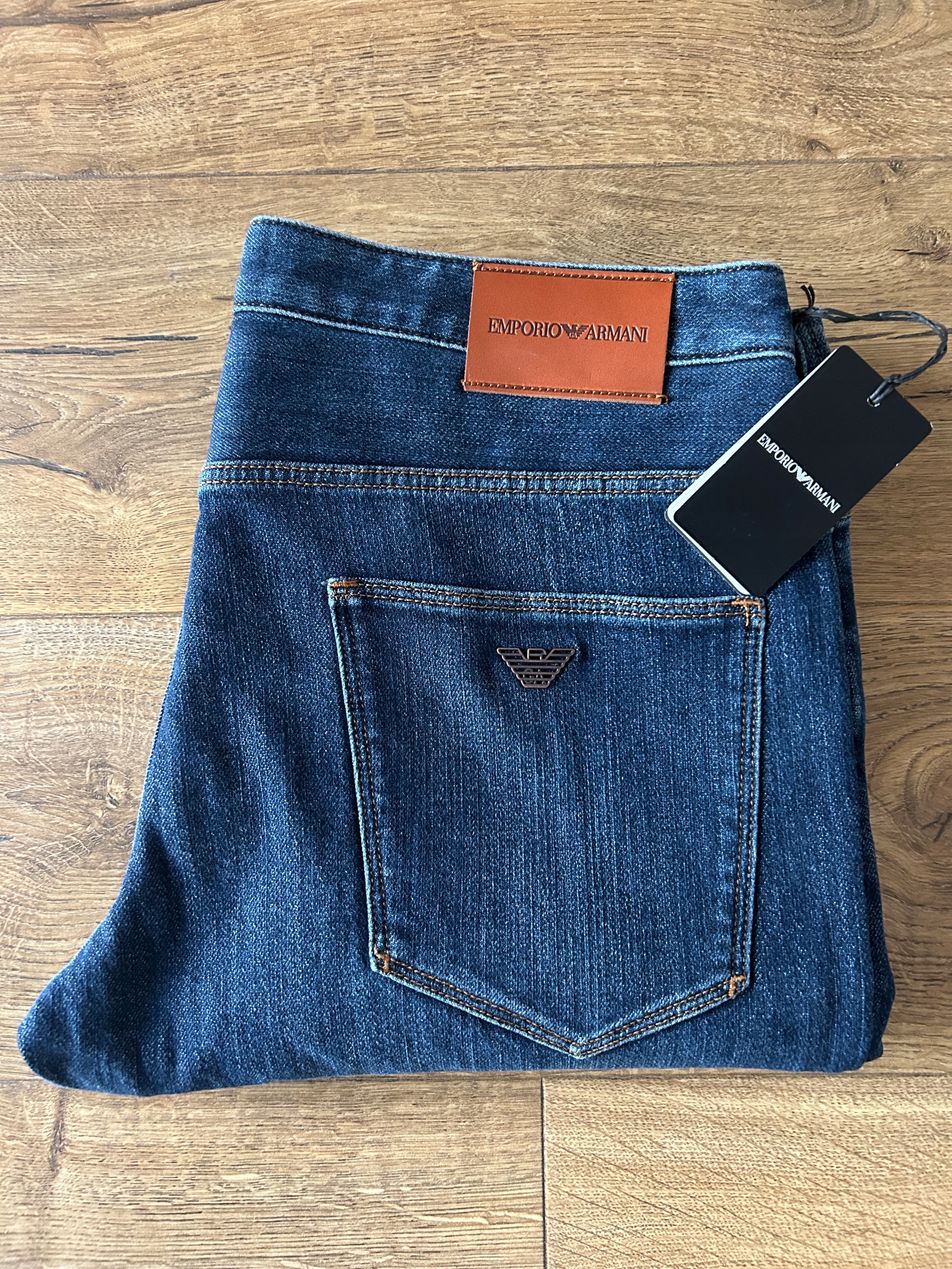 Emporio Armani spodnie jeansy Slim rozm 40-34 pas 105 cm