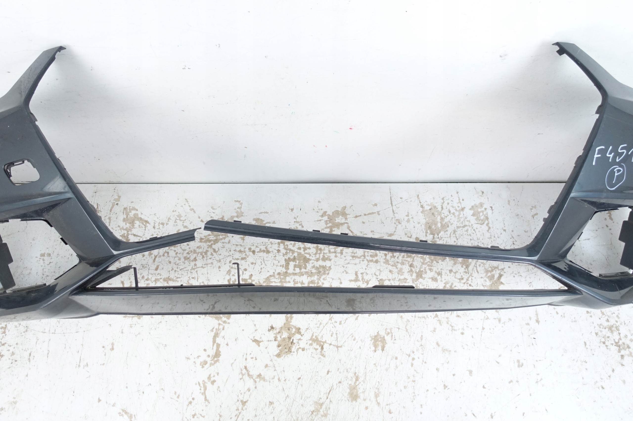 AUDI A4 B9 S-LINE 2015- bumper front front 8W0807437F-L