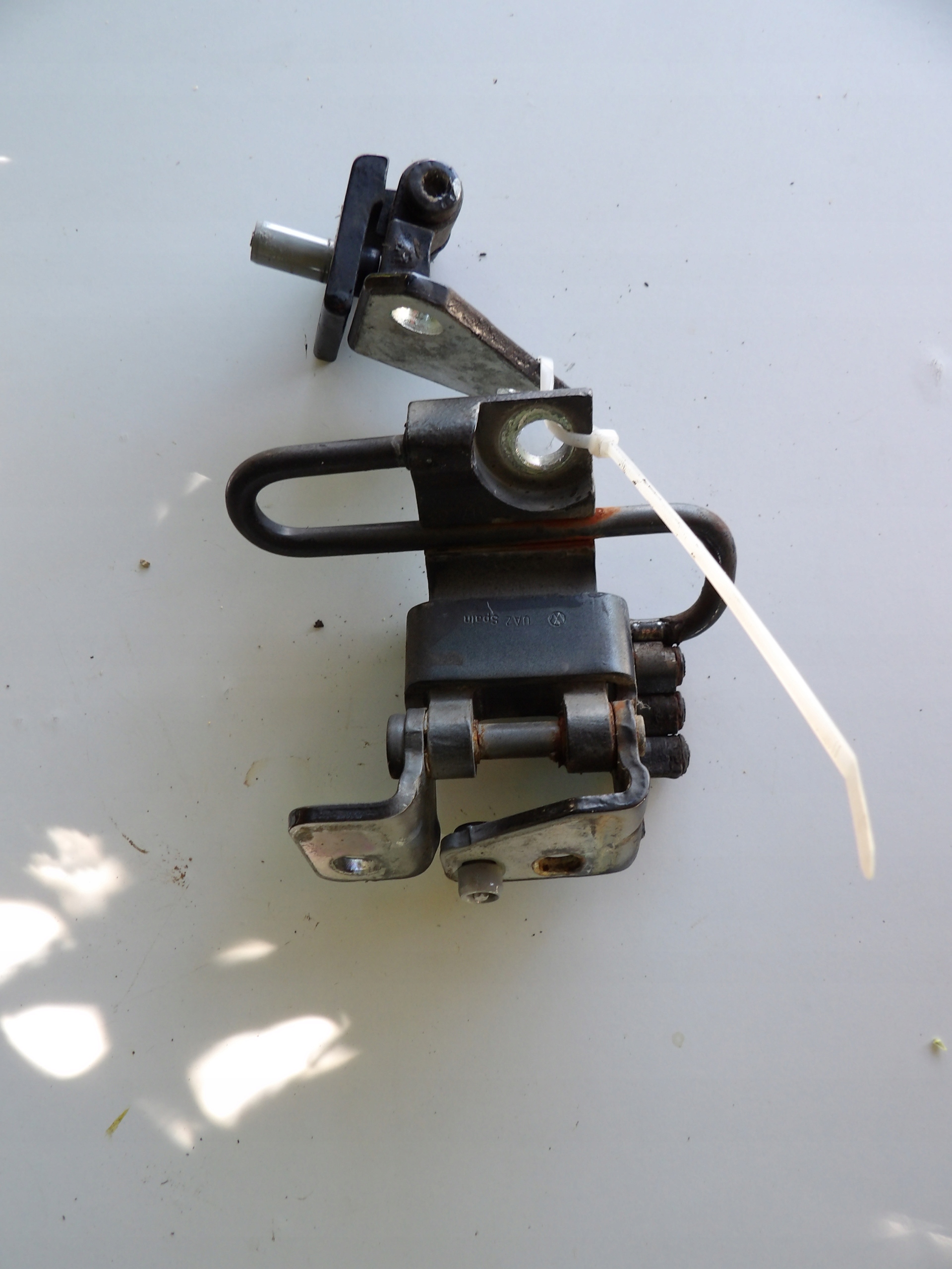 VW GOLF V hinge door right front KOMPLET black