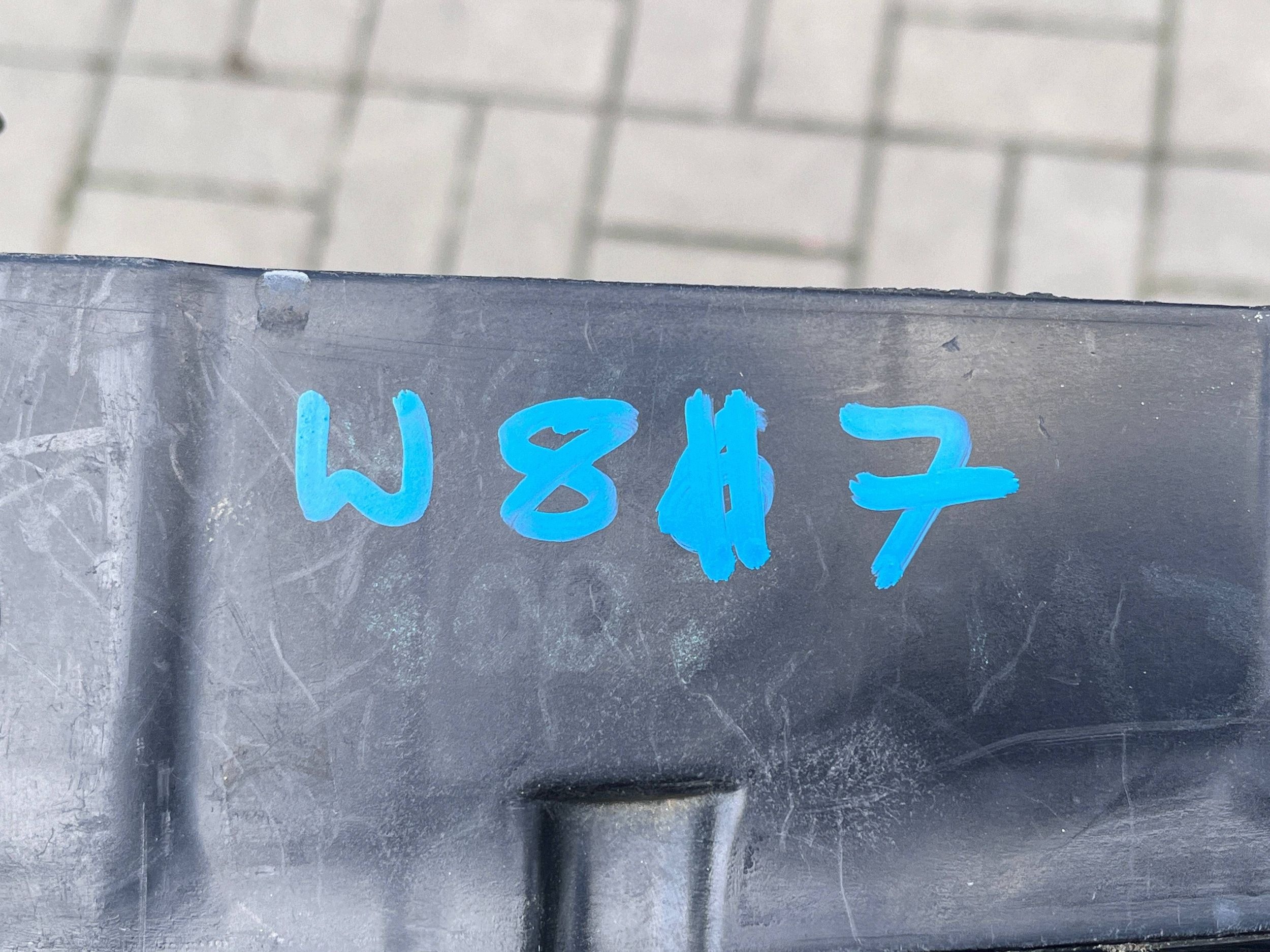 MERCEDES E W212 kryt stěny předního příčka A2128801403
