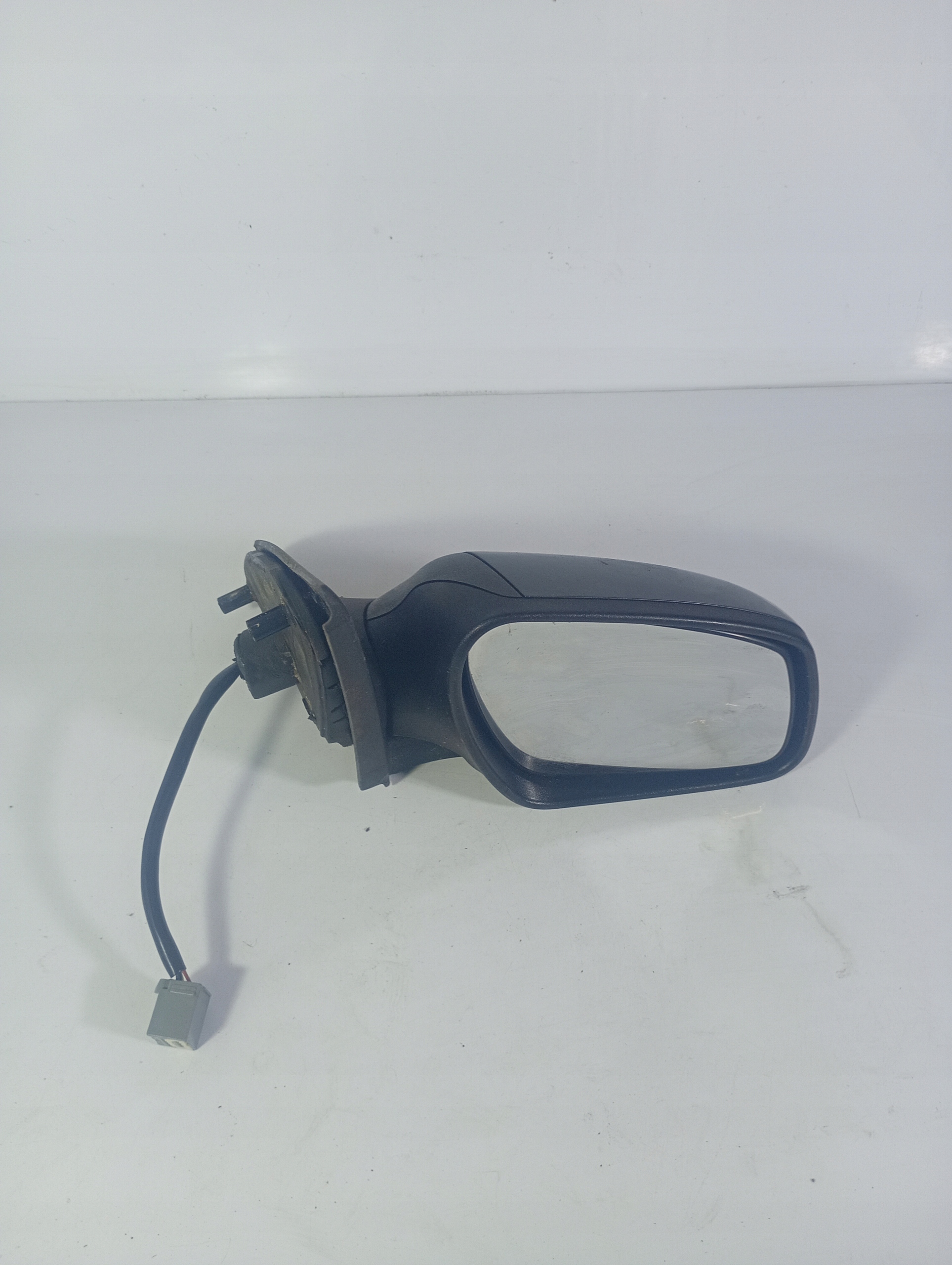 Ford Mondeo 3 MK3 00-07 mirror right electrics 7 PIN OE 014236