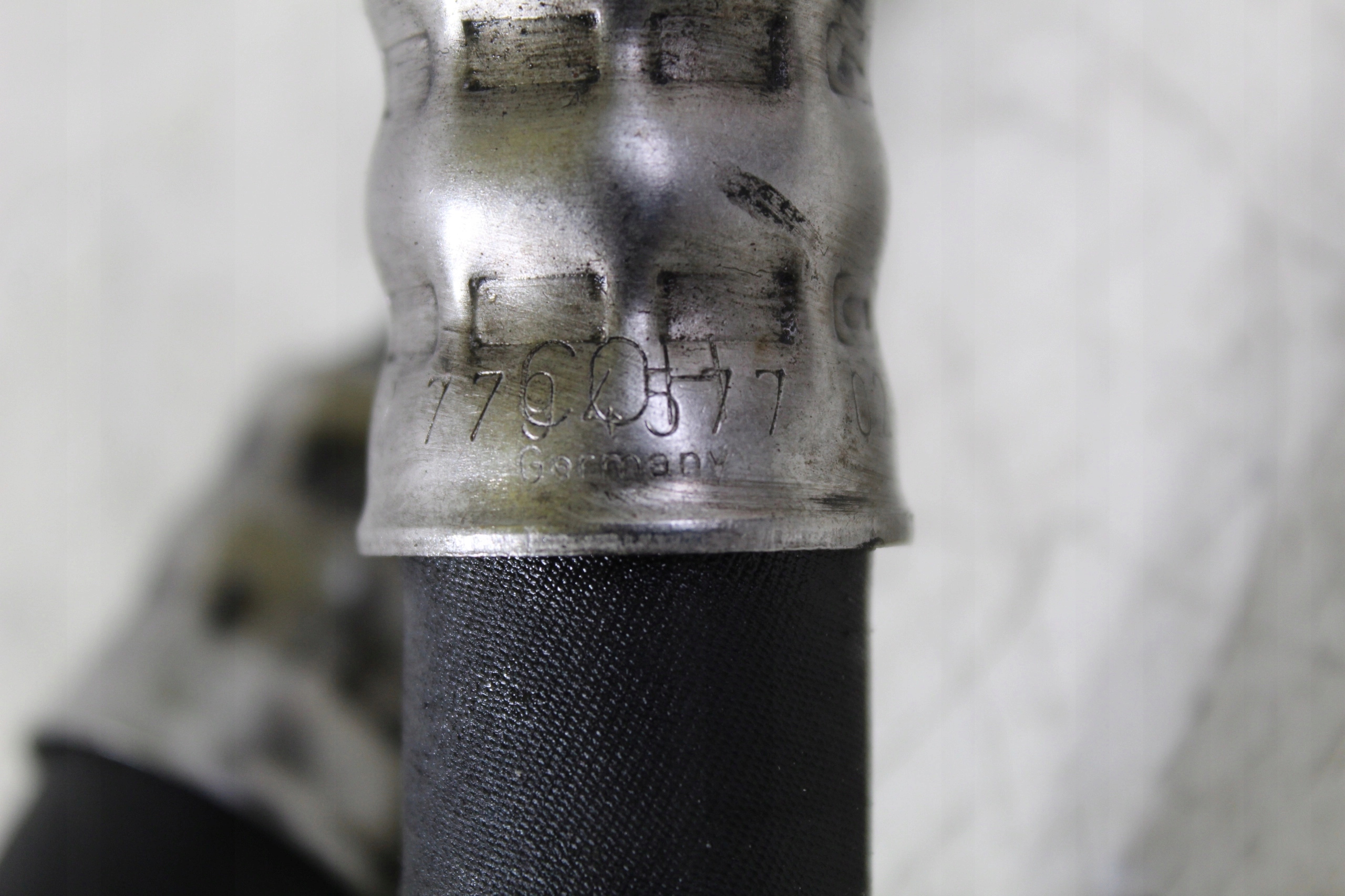 PRZEWODY CHŁODNICY SKRZYNI BIEGÓW BMW E60 3.0D Typ silnika Diesel