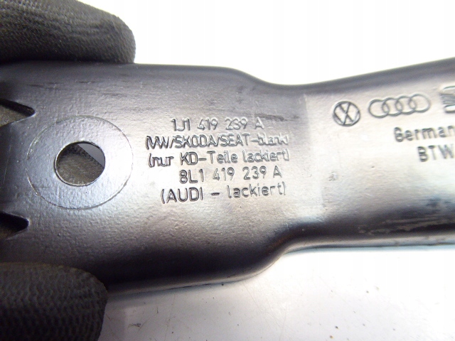 GOLF IV WSPORNIK MOCOWANIE PASA PRZÓD 1J1419239A Producent części Blic