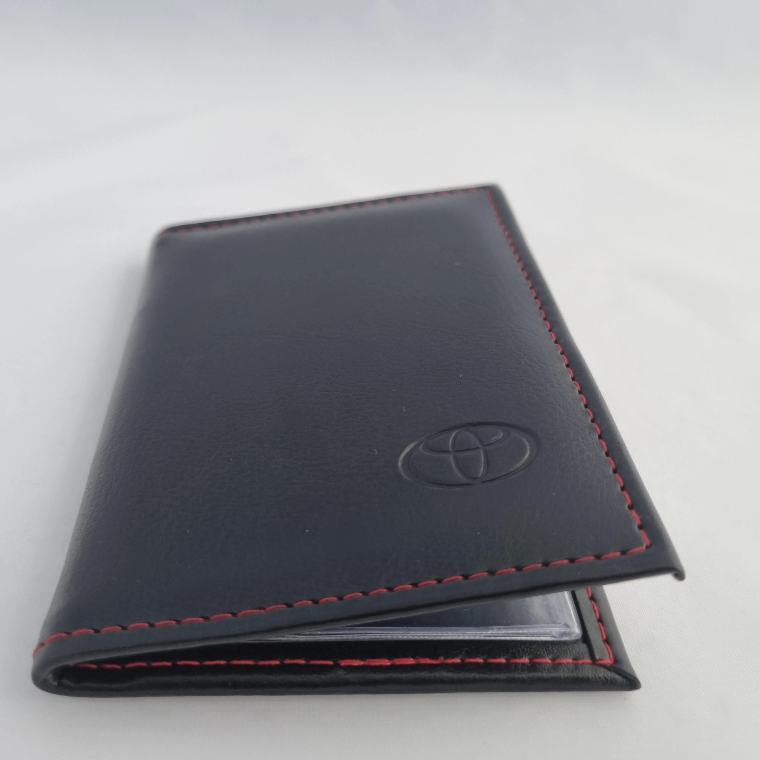 TOYOTA AURIS YARIS AVENSIS ETUI DOWÓD PORTFEL Tematyka Samochody osobowe