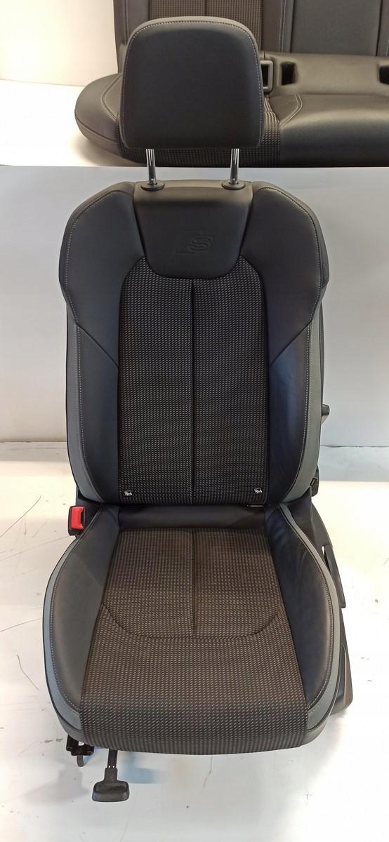 Audi A1 82A кресла диван SPORTBACK