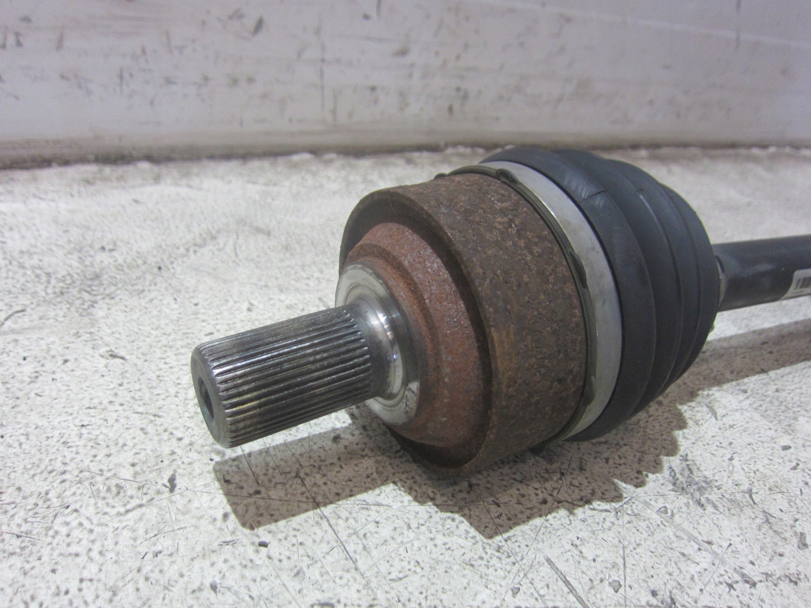 VOLVO XC60 XC 60 II 2.0 T5 31437935 semi-axis right front right front long