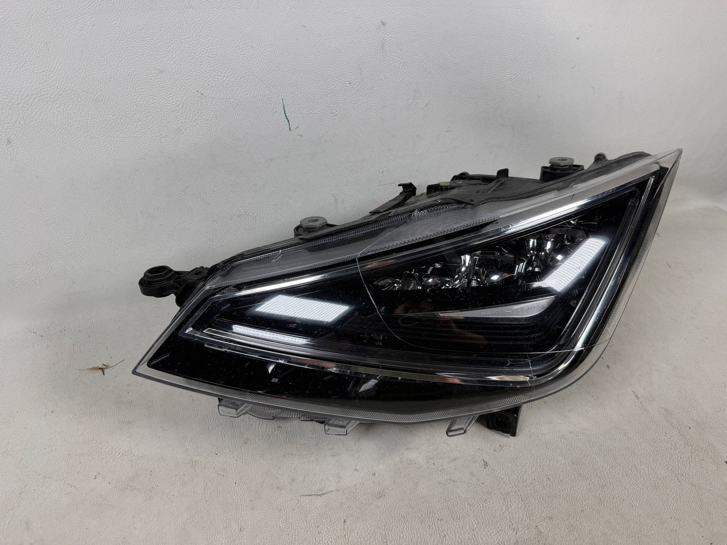 Seat Arona Ibiza Full LED 17- 6F V 5 light left front front