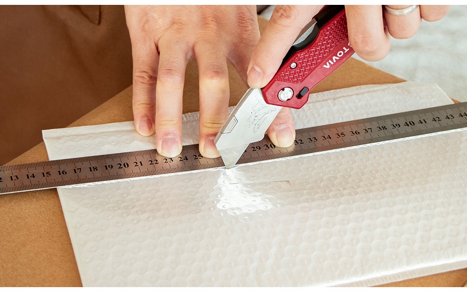 NÓŻ SKŁADANY OSTRZA TRAPEZOWE WYMIENNE 10 GRATIS ! Marka inna