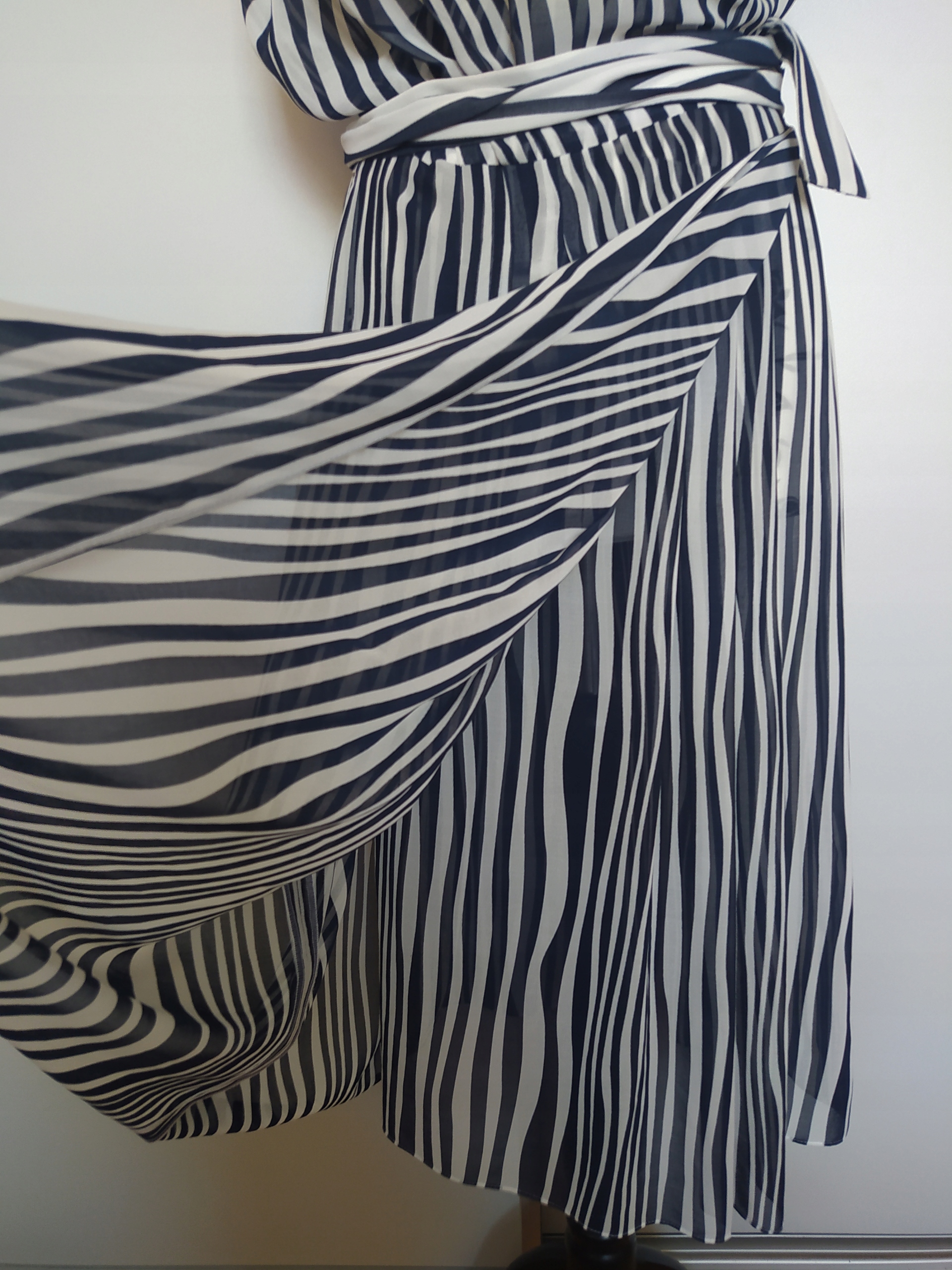 Caterina Leman nowa portfelowa sukienka szyfon 46 Wzór dominujący paski