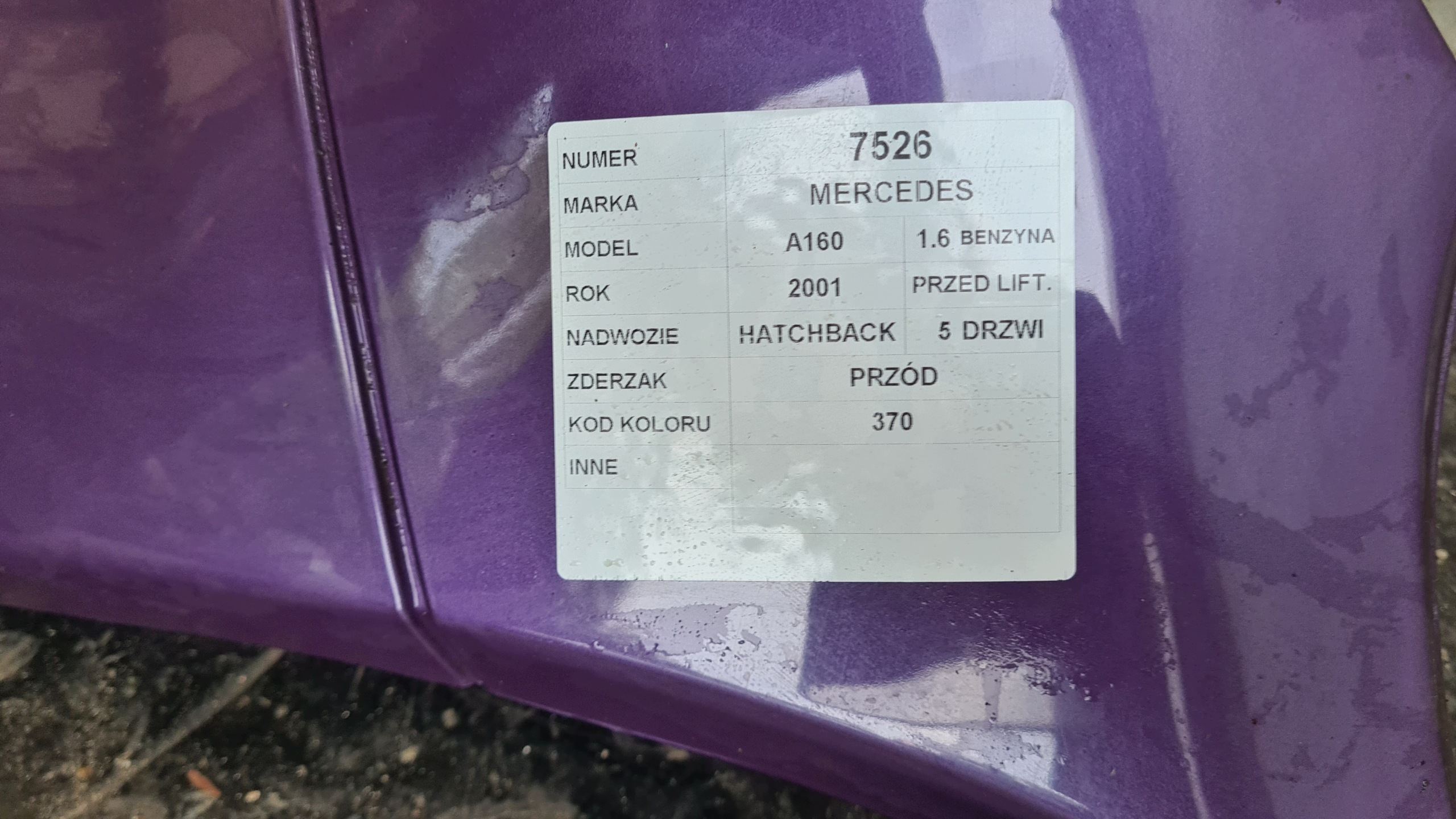Mercedes A160 Frontstoßstange 370