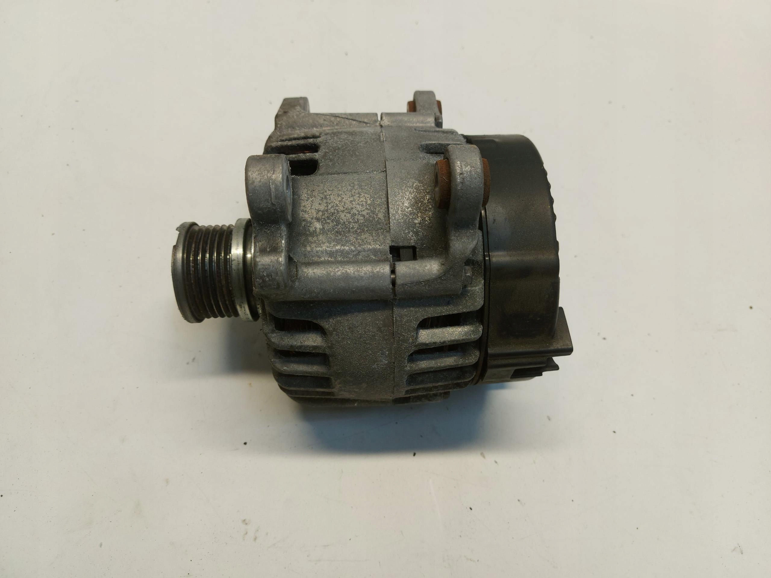 Audi Q5 80A 45 TFSI alternator 04L903027