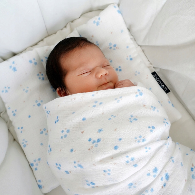 Otulacz muślinowy różowy kwarc - LULLALOVE Kolor dominujący odcienie różu