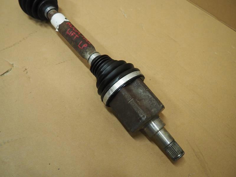 PÓŁOŚ NAPĘDOWA LEWA PRZEDNIA KUGA MK2 GV6P3B437LA Producent części Ford OE