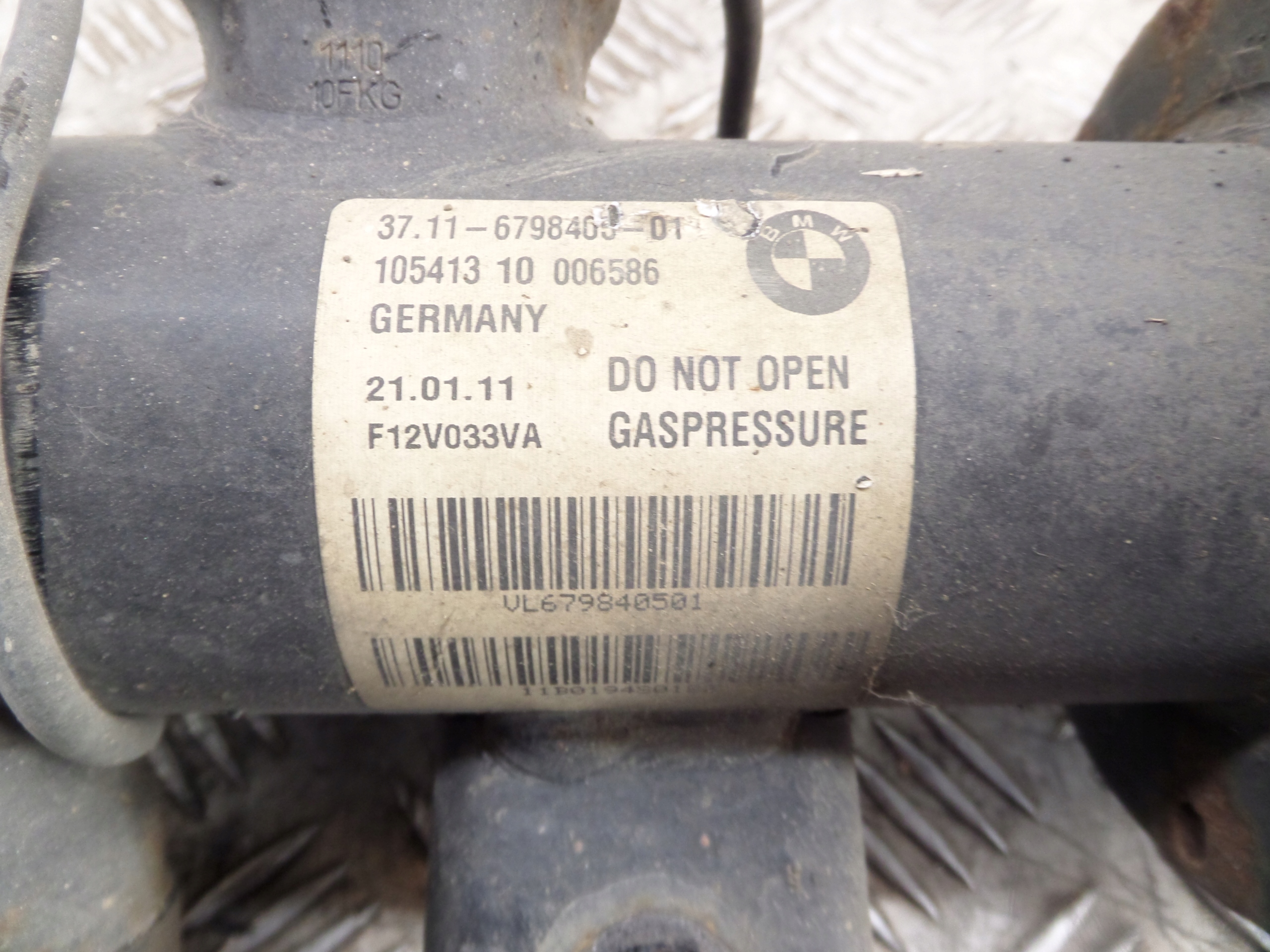 BMW OE 6798405 shock absorber left front EDC BMW F13