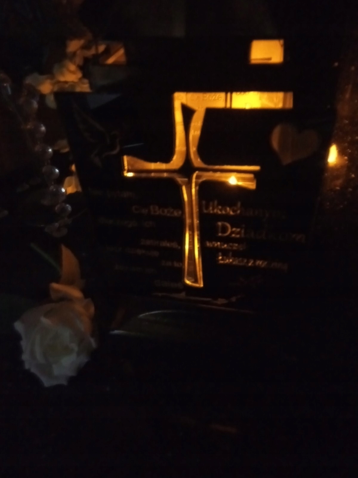 znicz kapliczka z grawerem tabliczka twoj tekst Czas palenia więcej niż 75h