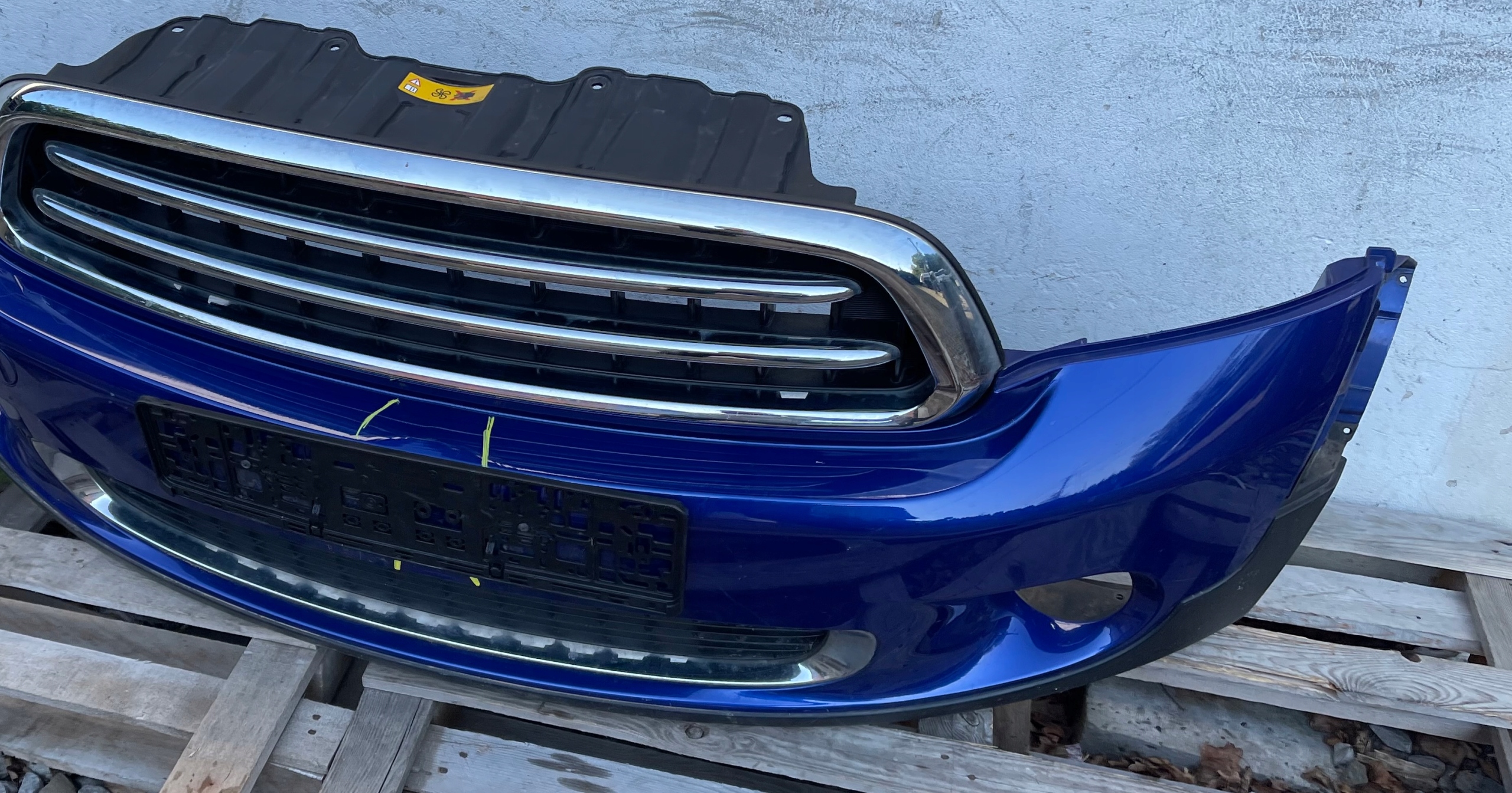MINI COUNTRYMAN R60 2010 - bumper front front