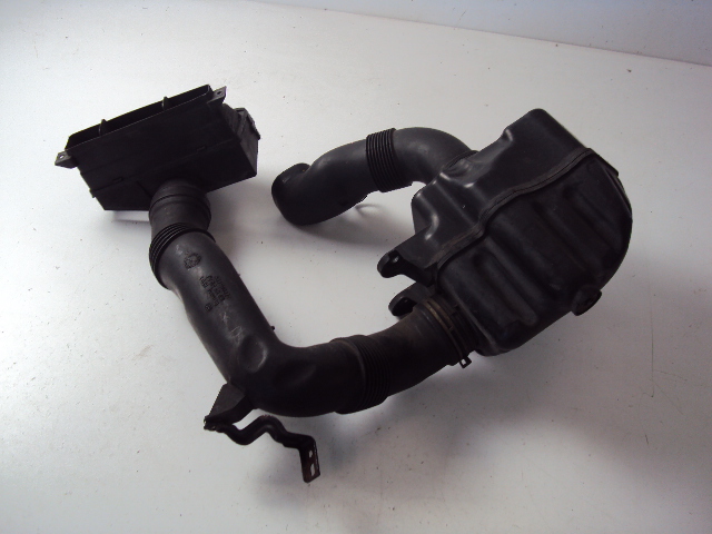 резонатор Воздух 1K0129622C Audi vw SKODA seat
