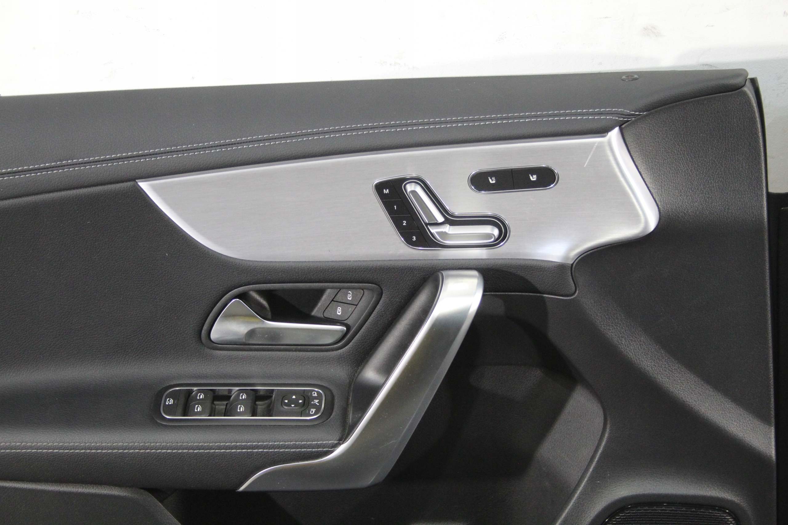 Sitze innere Leder A-KLASA W177 AMG