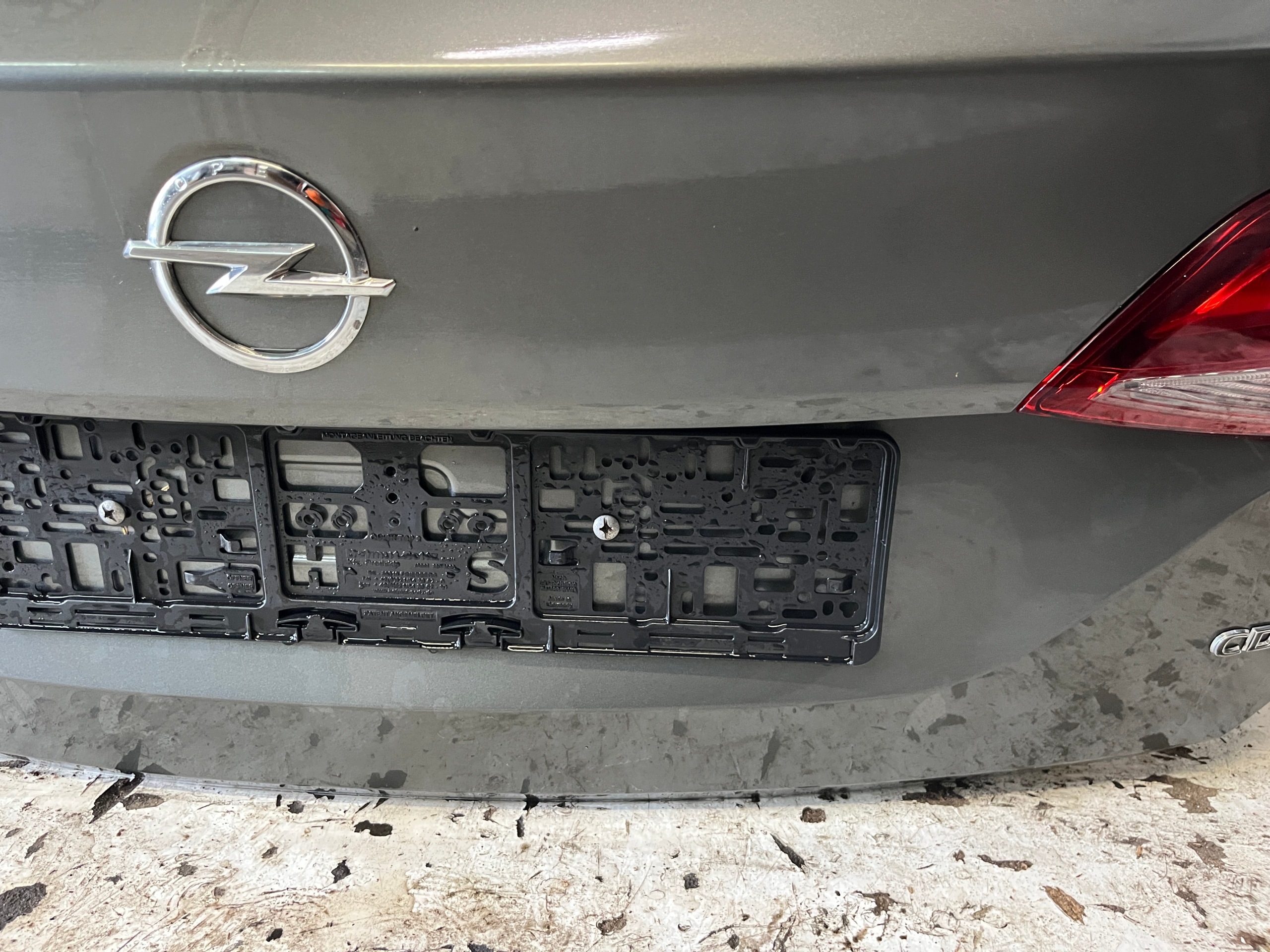 OPEL ASTRA K KOMBI trunk door boot Z10A