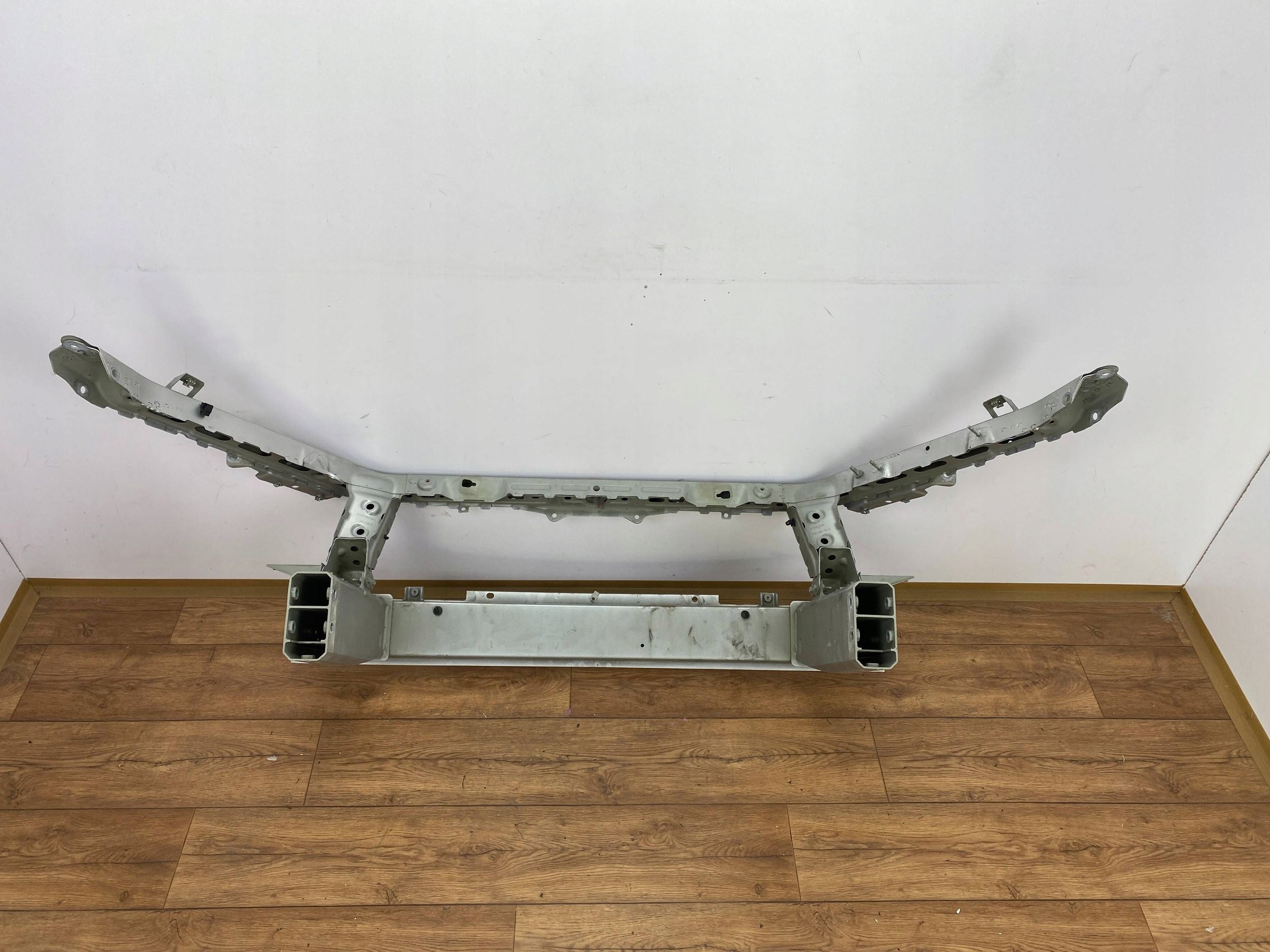 support panel for radiators sider pillar holder front Cadillac CTS III 2016