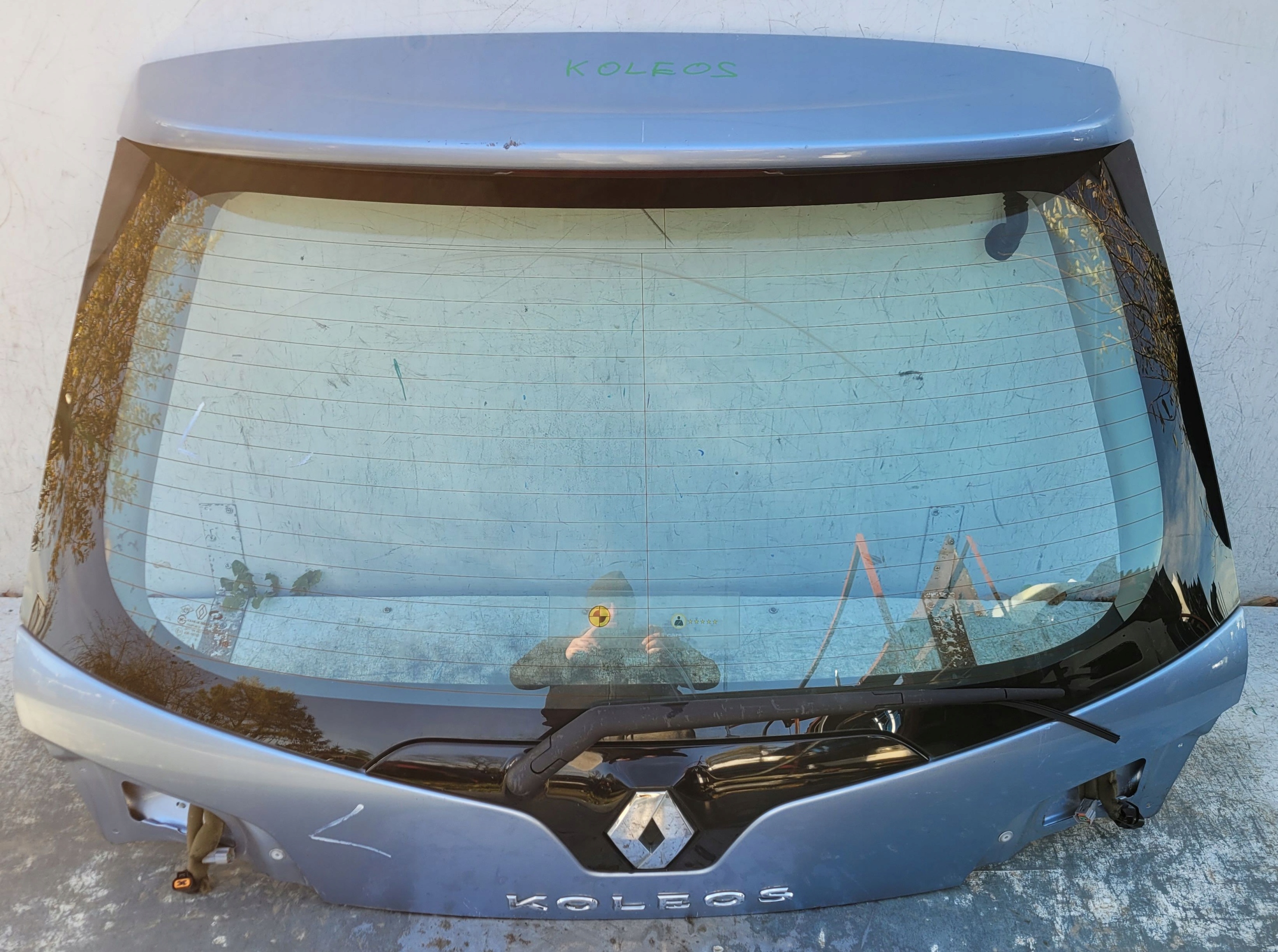 Renault Koleos 1 and 08- trunk door boot