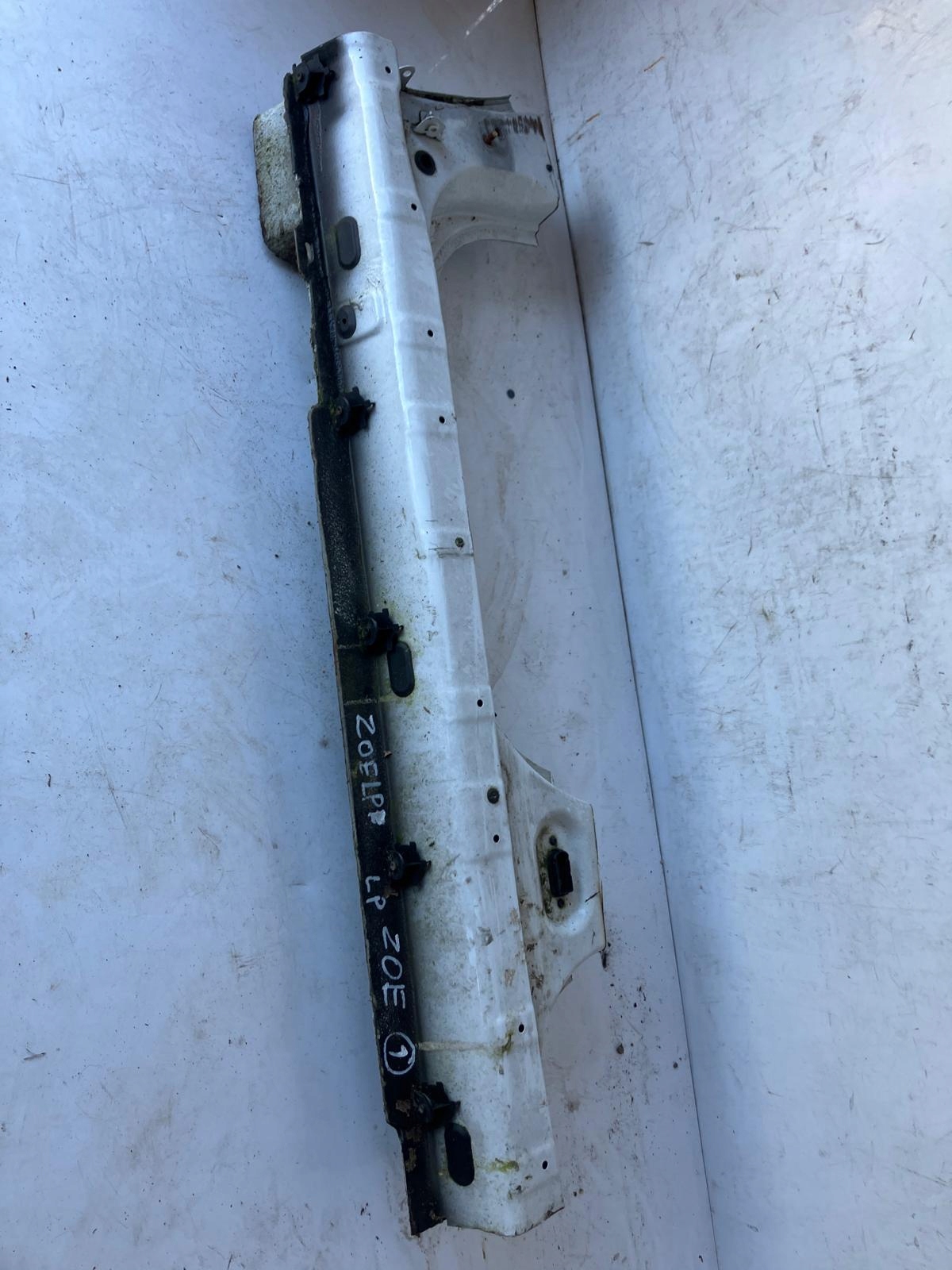 threshold pillar left RENAULT ZOE