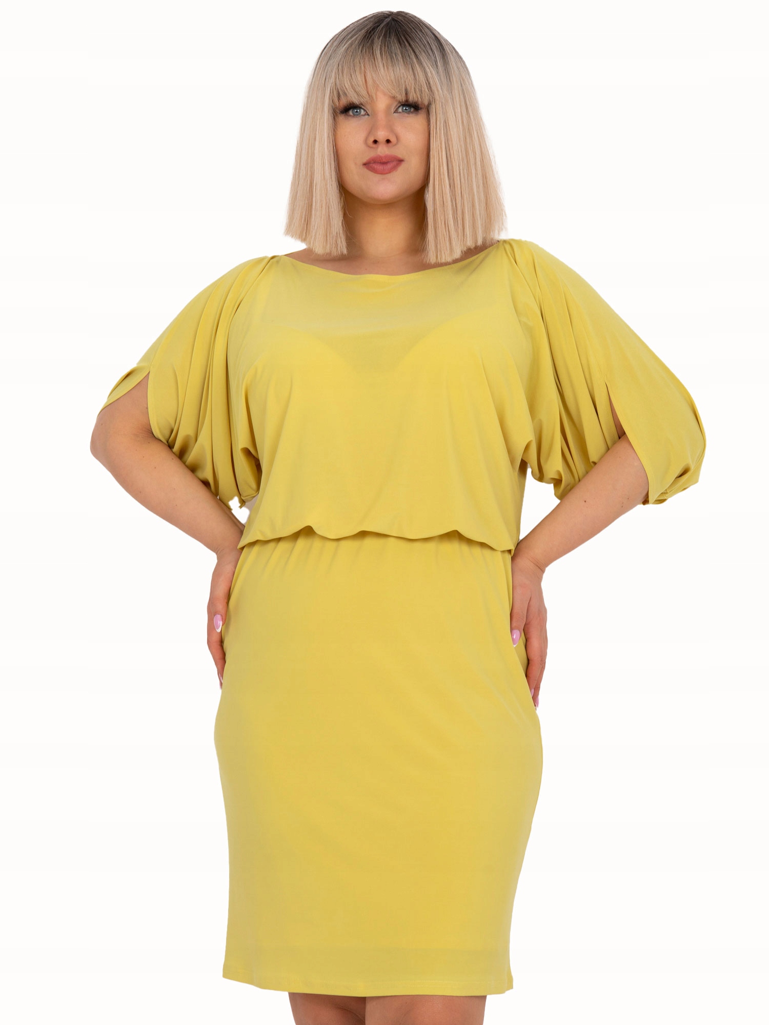

Elegancka Sukienka Damska Plus Size - 42