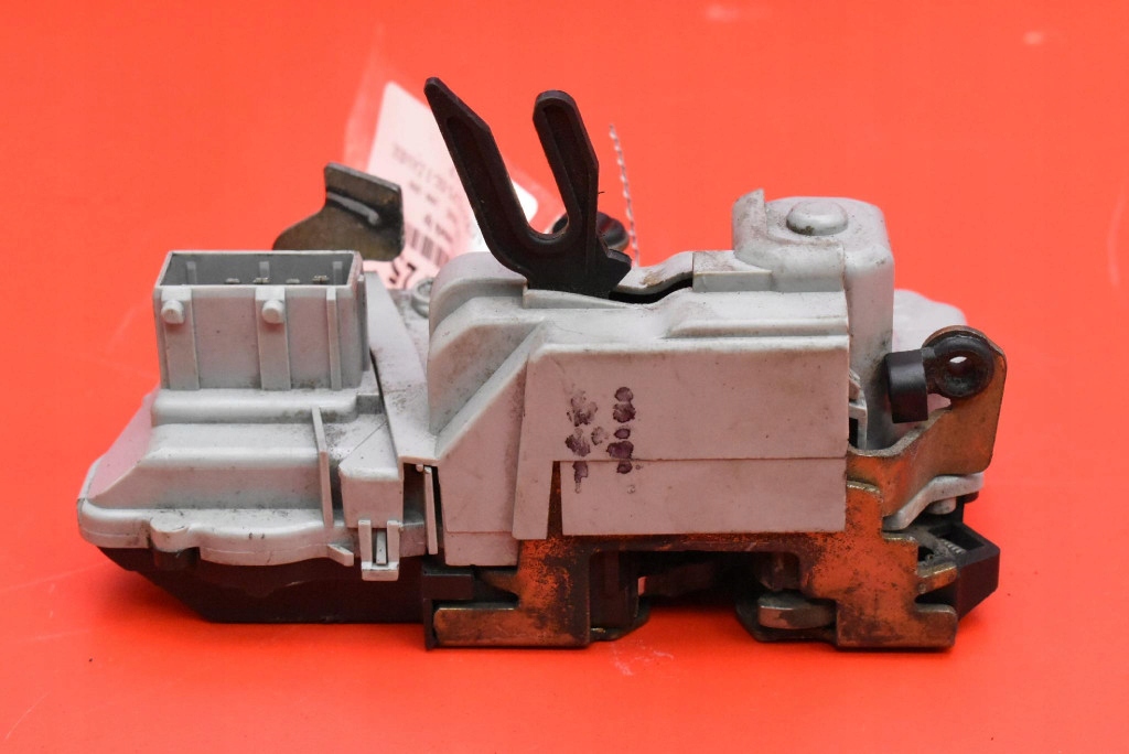 lock door left front front EU VW PASSAT B5 96-00