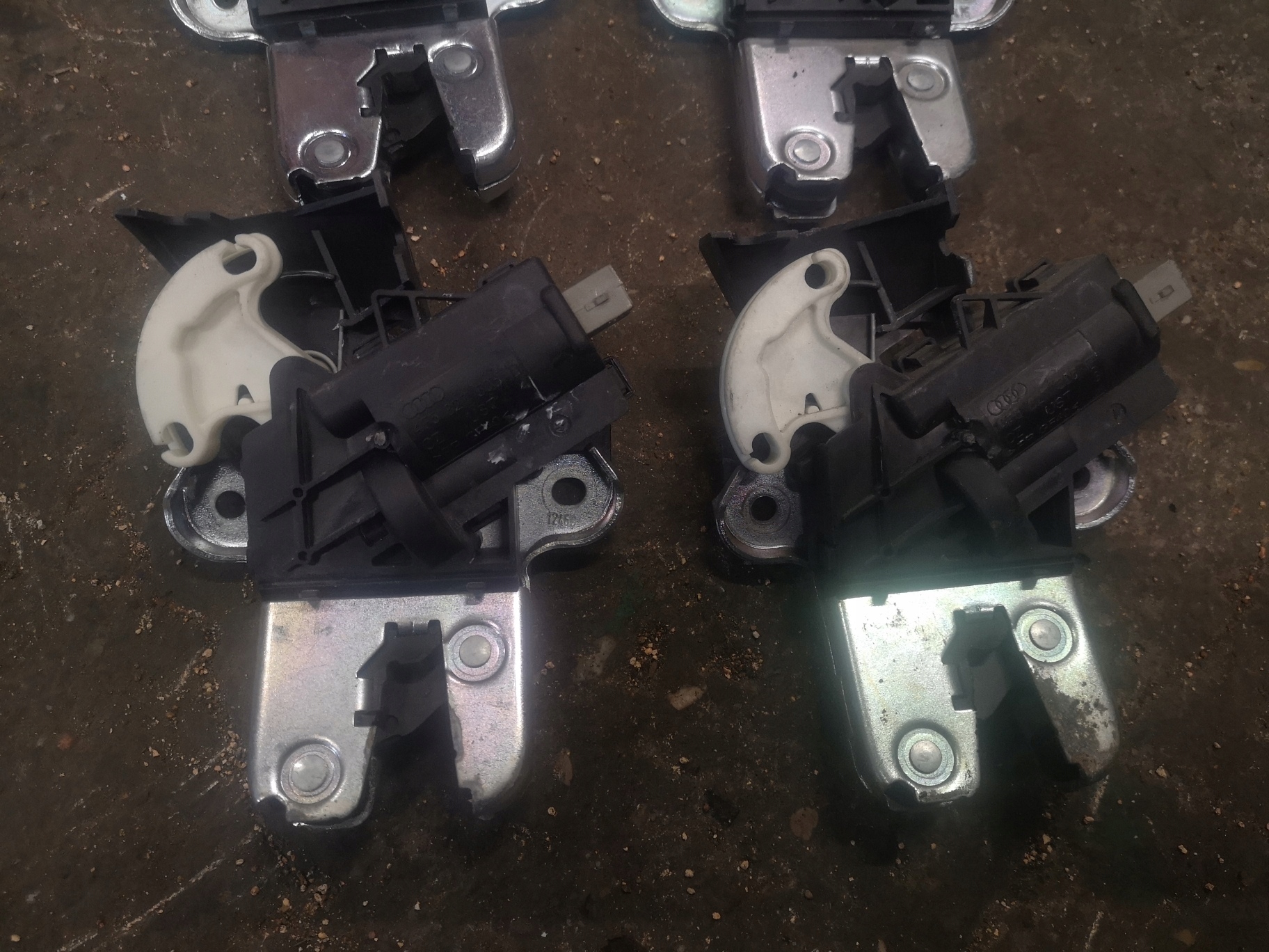 AUDI A3 A4 A6 Schloß heckklappe Kofferraum heck 4F5827505D