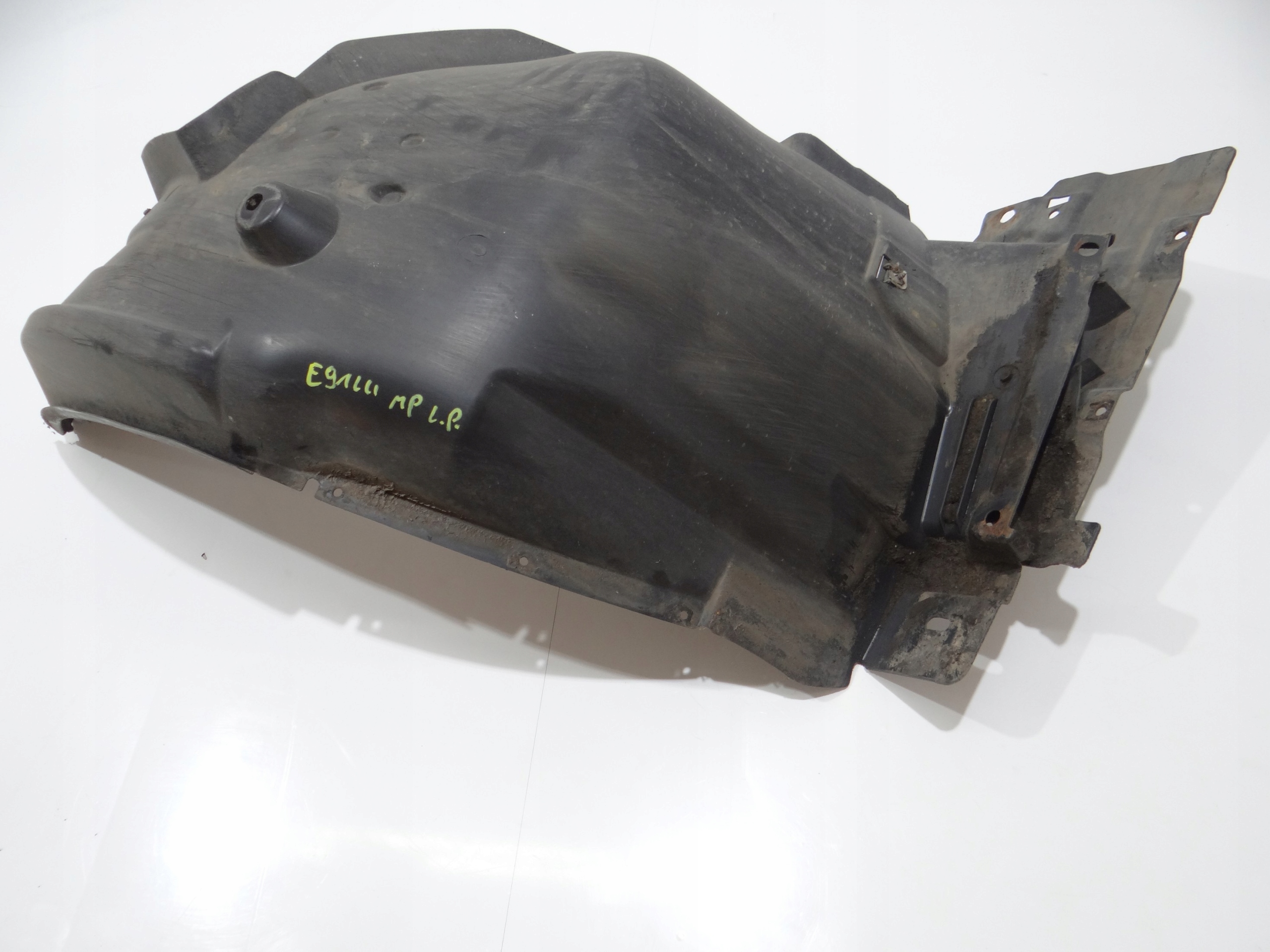 mudguard left front BMW E90 E91 LCI M PAKIET 7059377 (17193228)