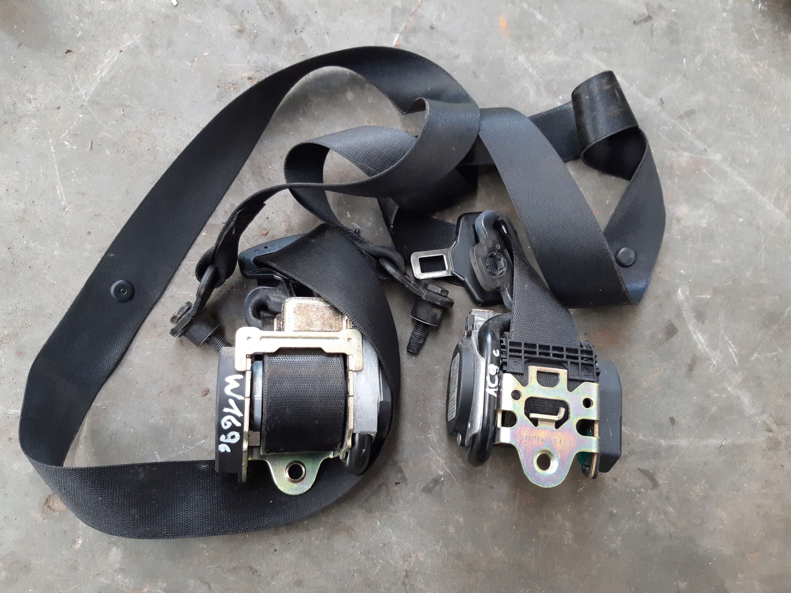 dashboard console airbags tension belts sensor kpl Mercedes W169
