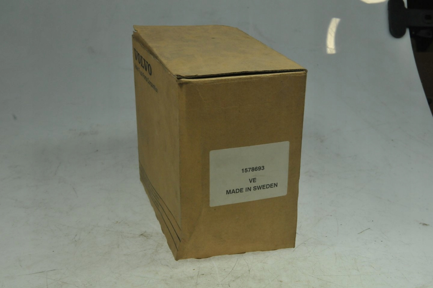 Дальний фонарь VOLVO F10, F12, F16 1578693