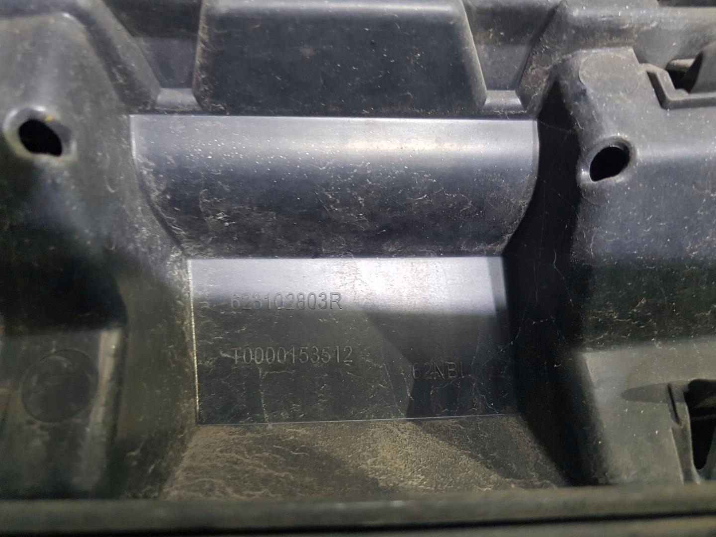 Renault Master II Kühlergrill FRONTGRILL Kühlergitter - Thumbnail 9