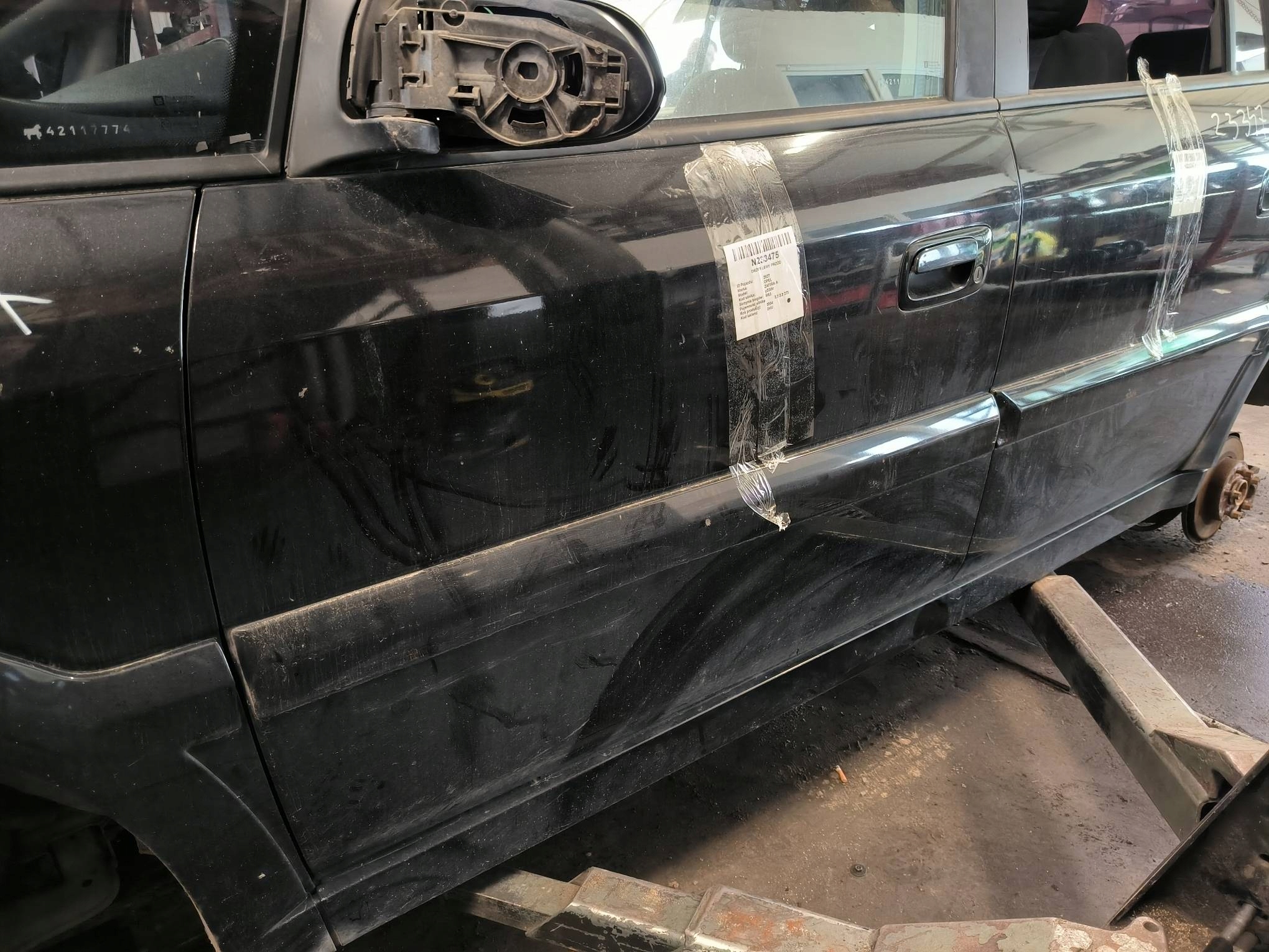 door left front 2HU OPEL ZAFIRA A