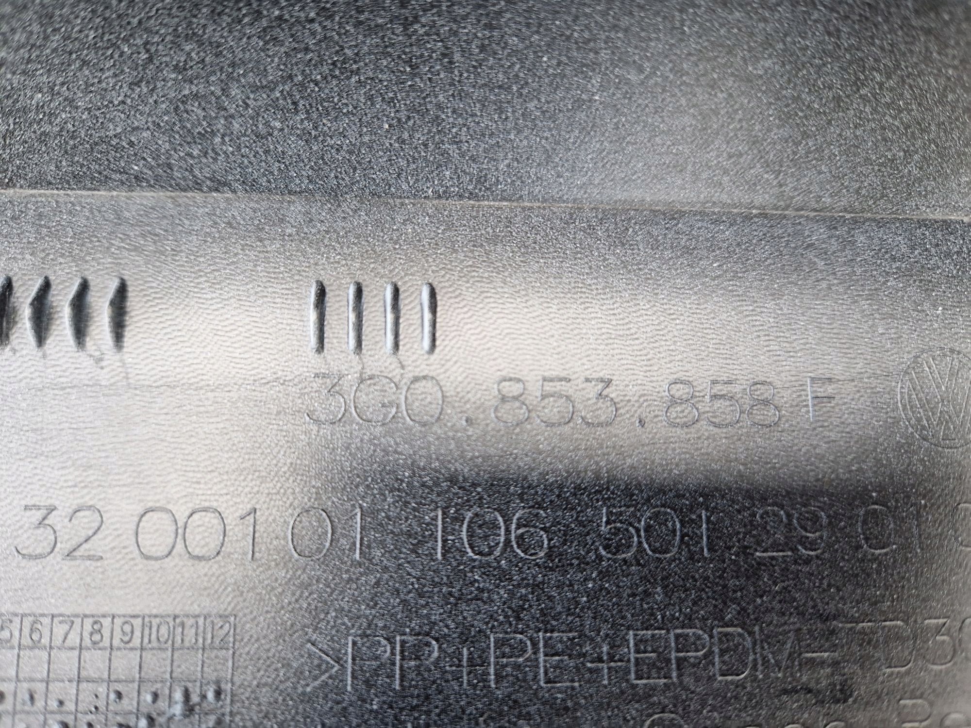 moulding threshold right threshold VW PASSAT B8 2014R->