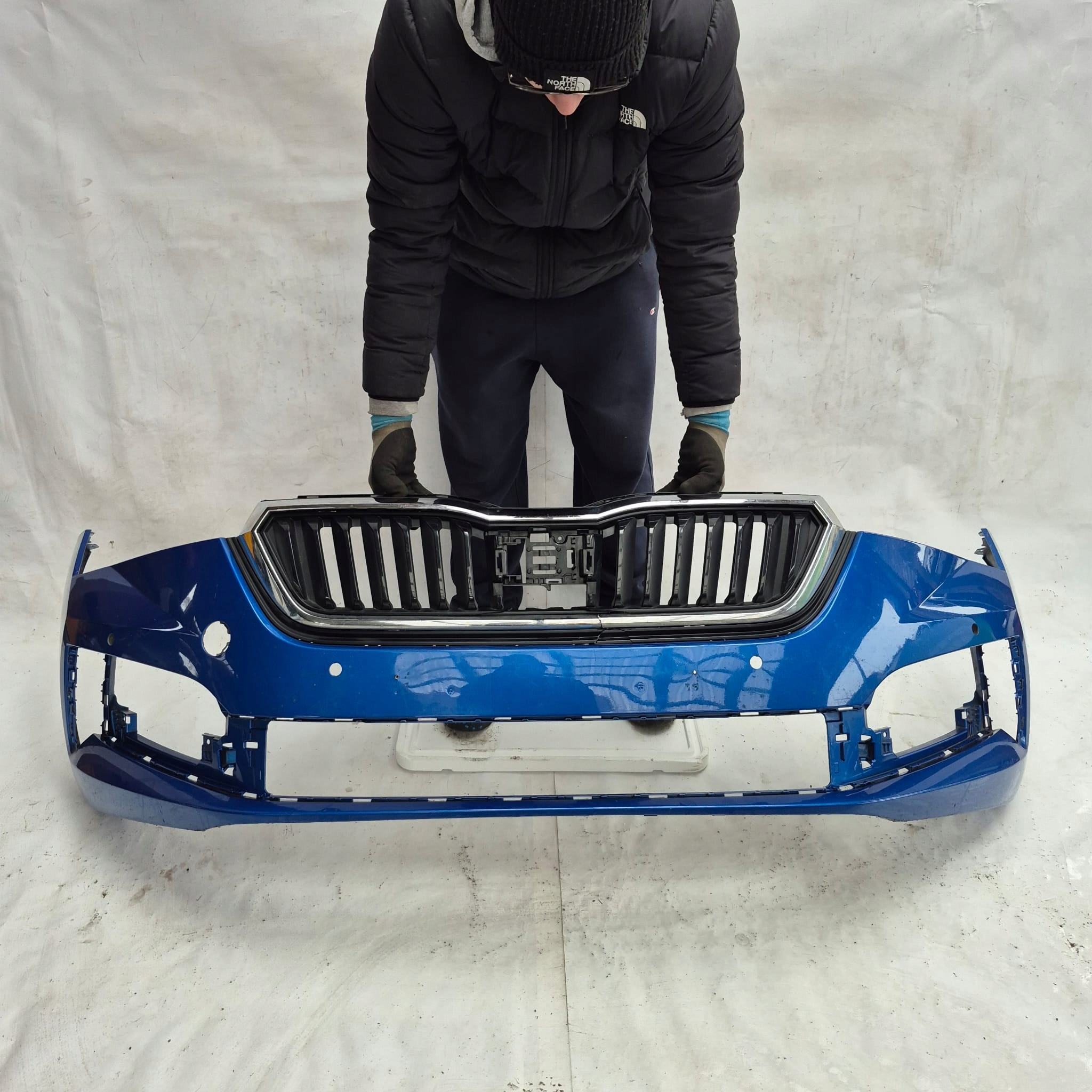 SKODA SCALA 19-23 bumper front front PDC