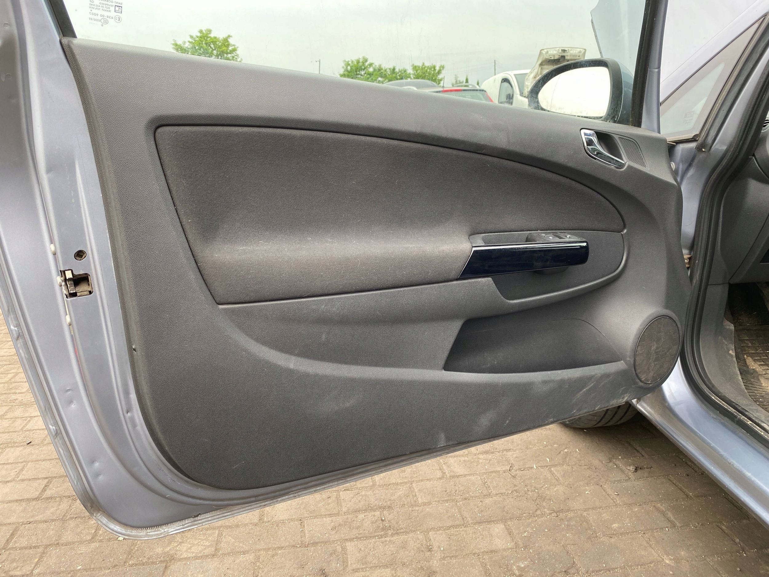 mechanism lifting windows front left Opel Corsa D 06-14