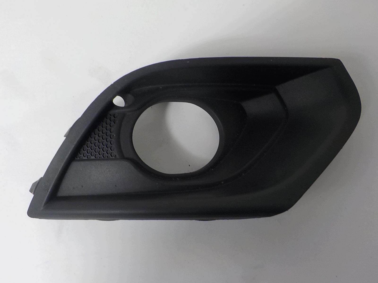 OPEL CORSA E grid grille W bumper right 13450671