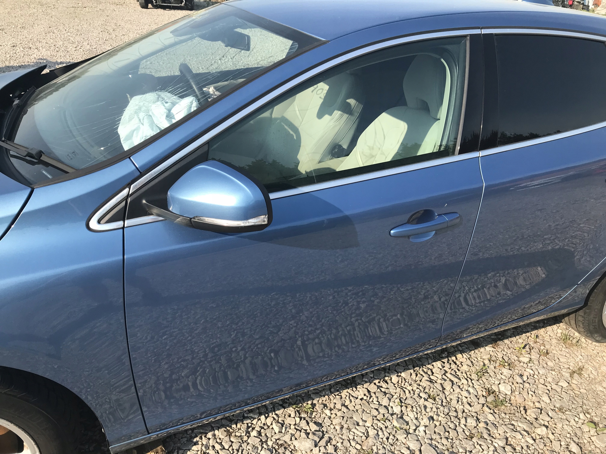DRZWI PRZÓD PRZEDNIE LEWE VOLVO V40 II 12- 713-46