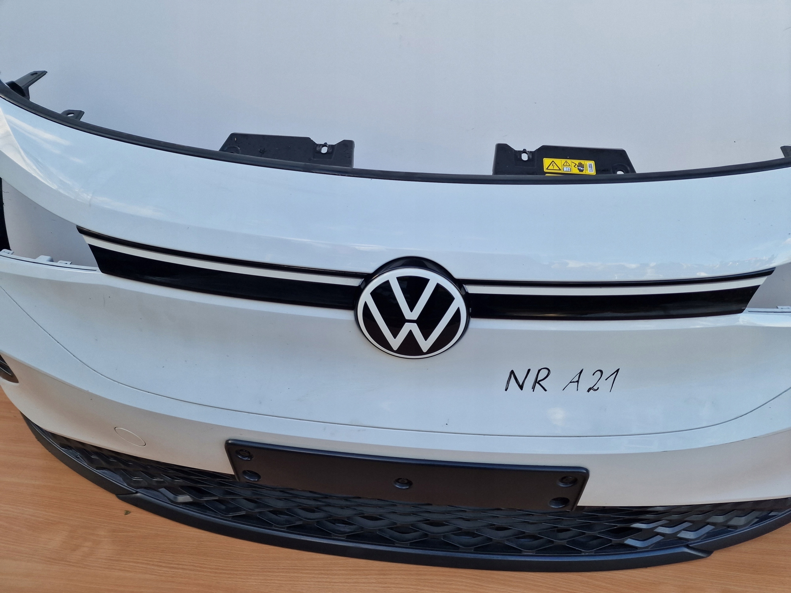 VW ID4 ID-4 bumper front new original BIALY OE