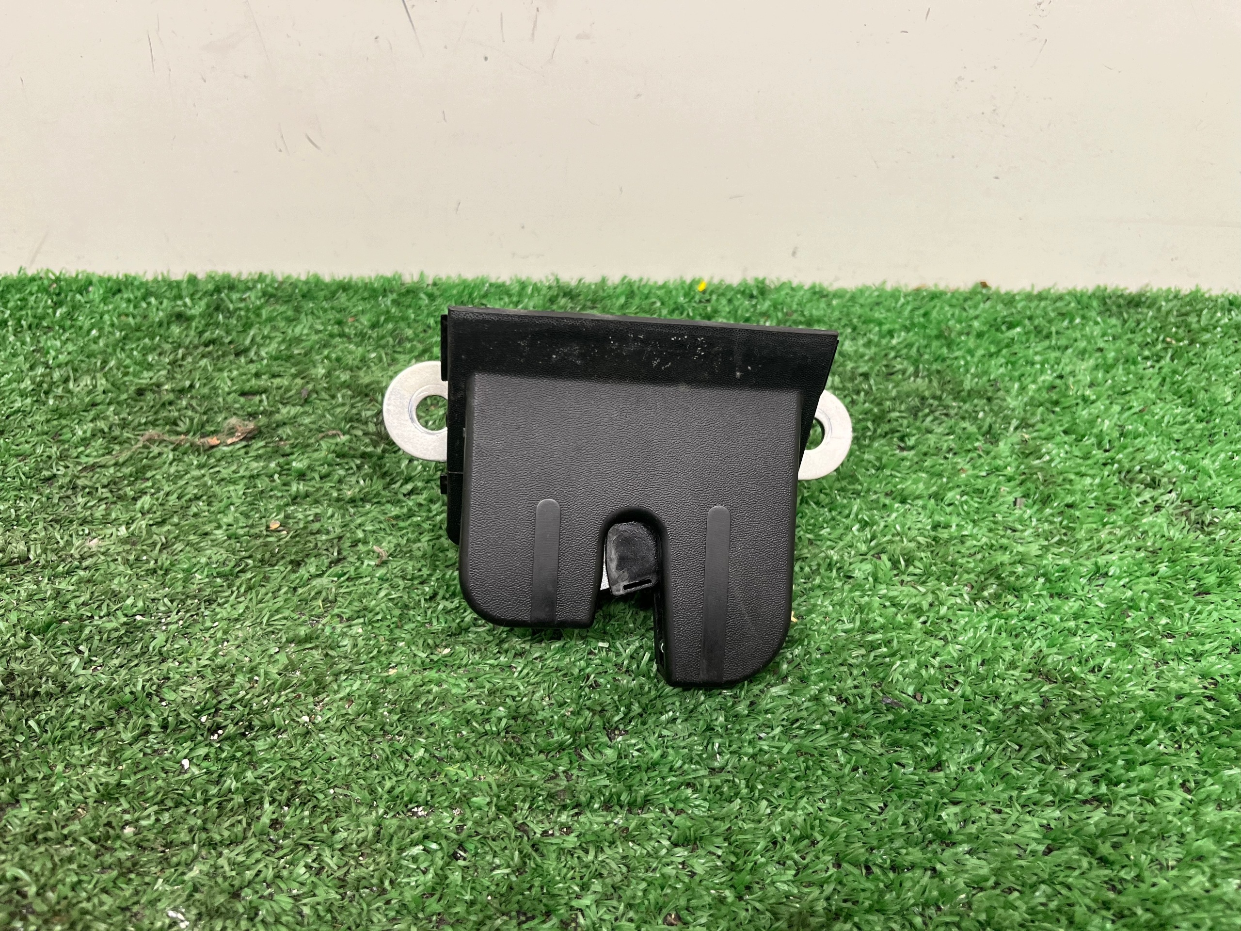 de la Serrure du capot Porte coffre hayon SEAT LEON 2