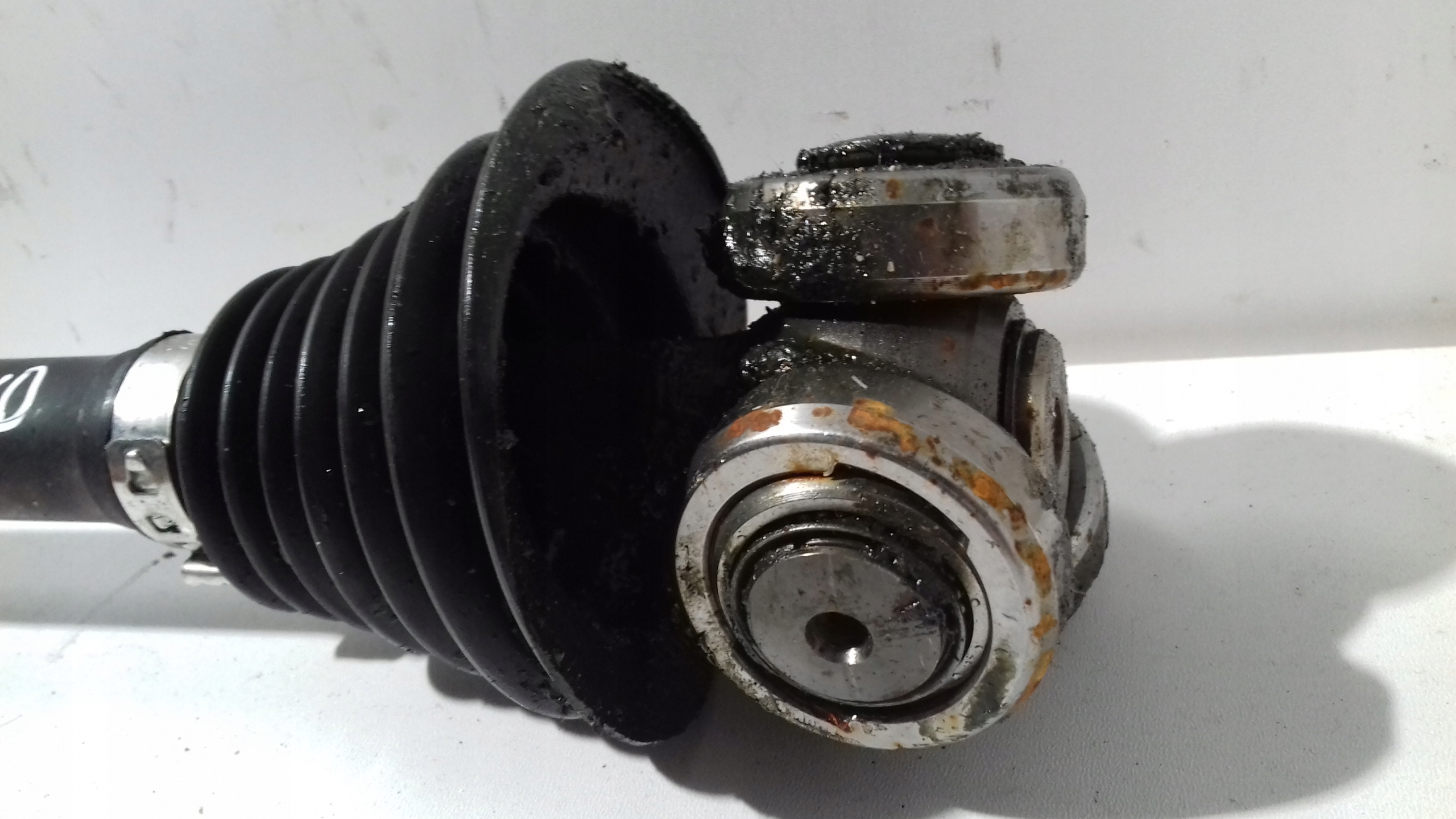HYUNDAI IX35 semi-axis left short. 1.7CRDI