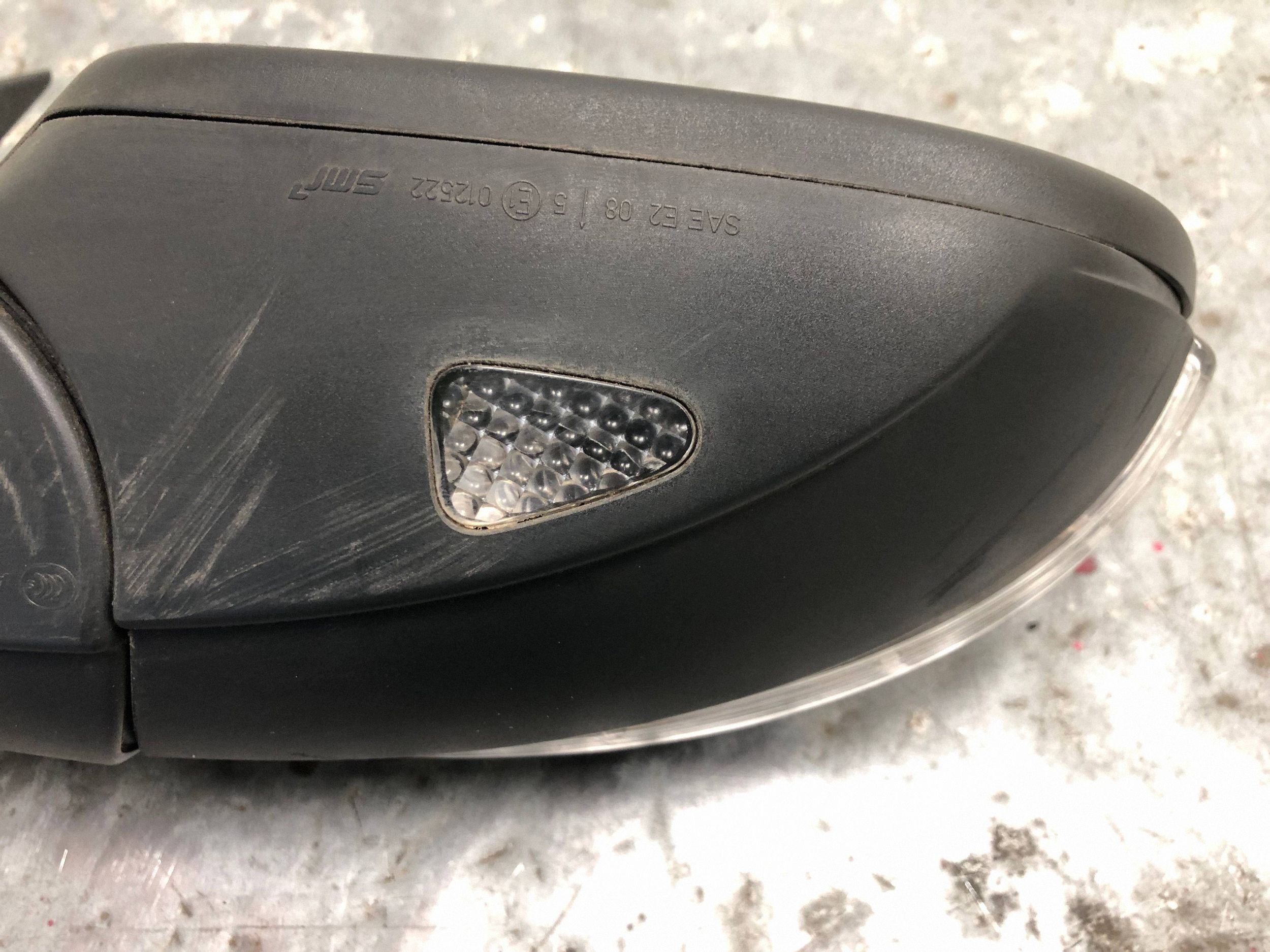 mirror right 7 PIN VW PASSAT B7