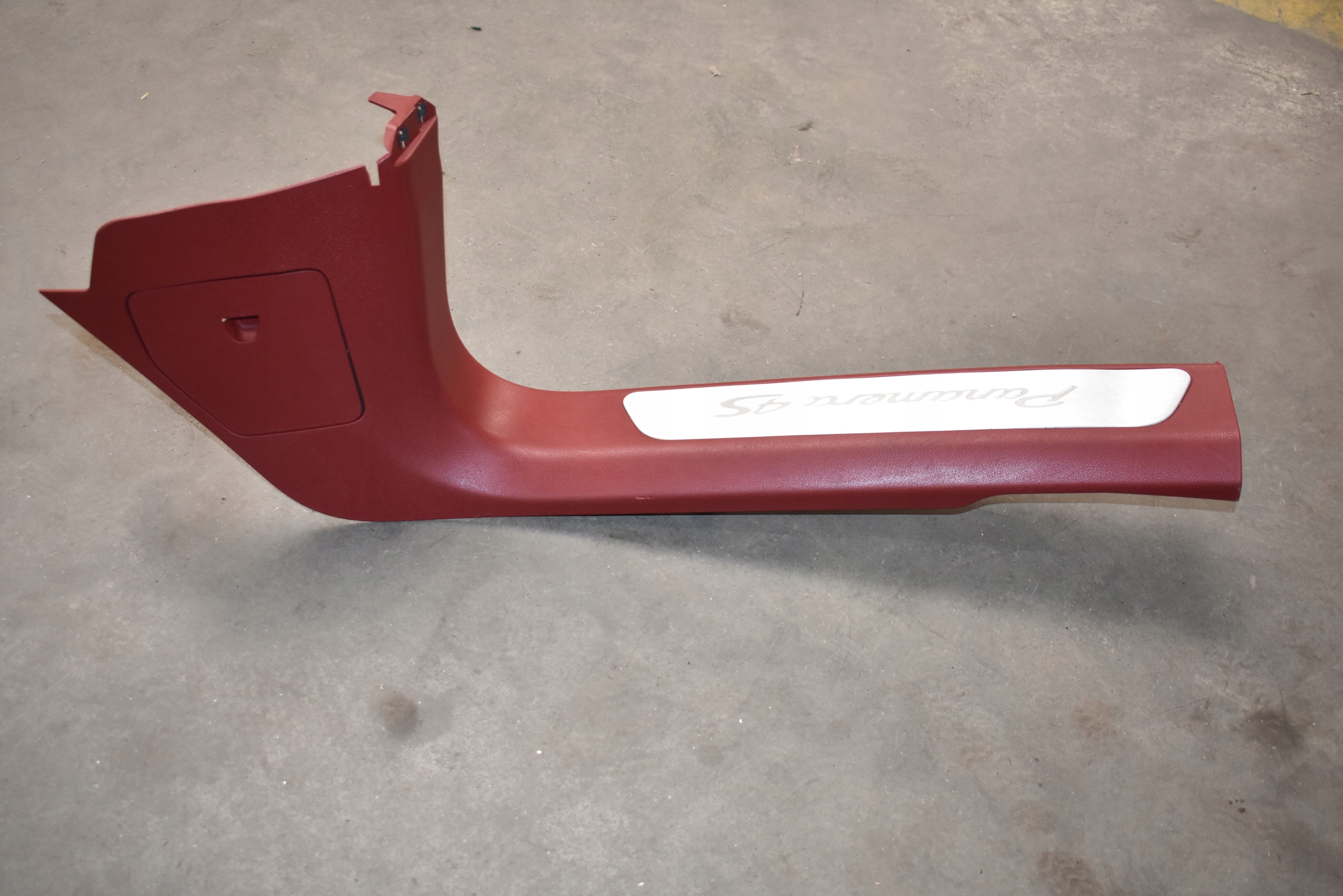 IDEALNA moulding cap threshold right PORSCHE PANAMERA 971 4S BORDEAUXROT 1