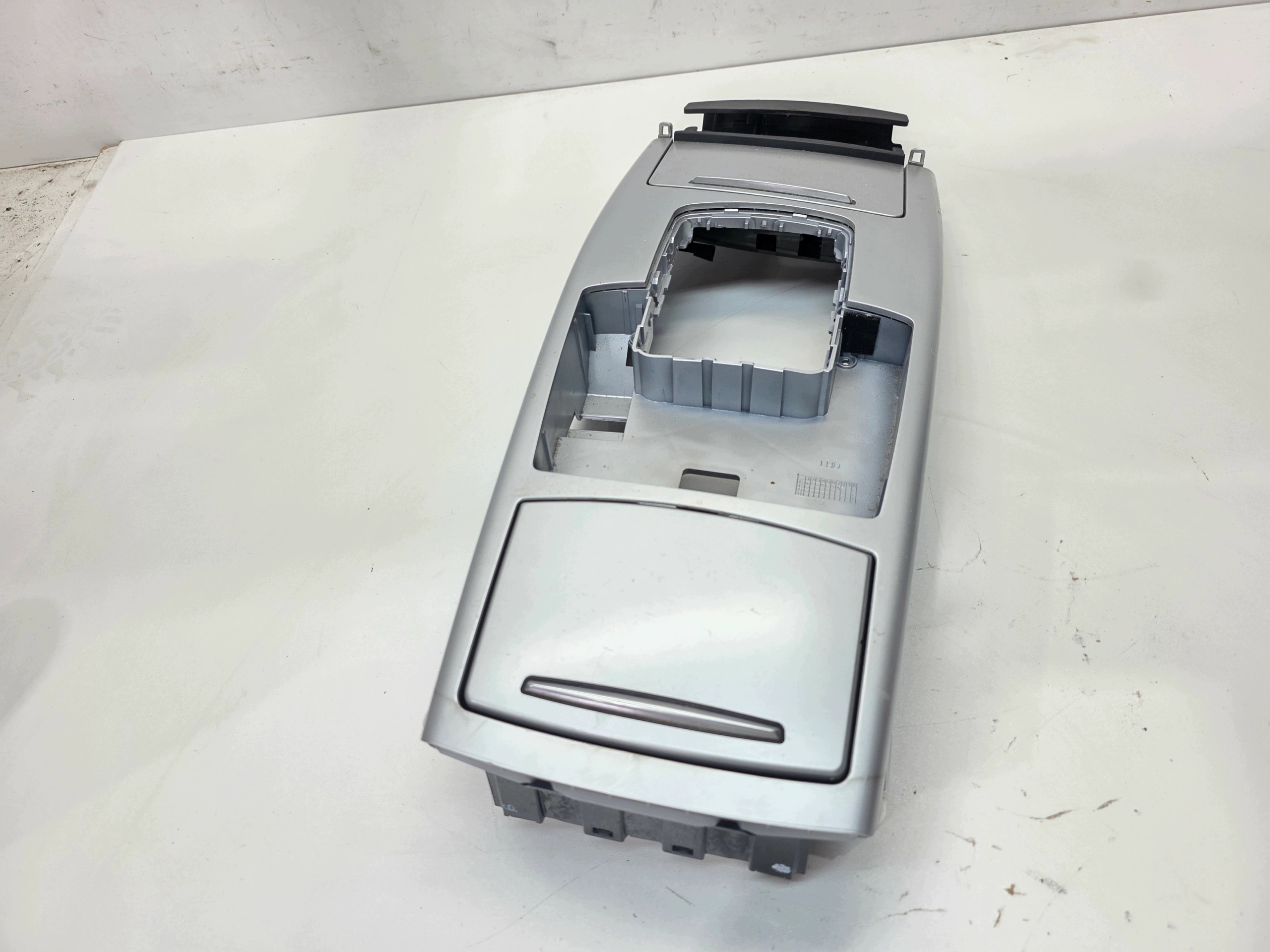 DEKOR TUNELU Obal PANELU MMI AUDI A6 C6 4F1864261AR