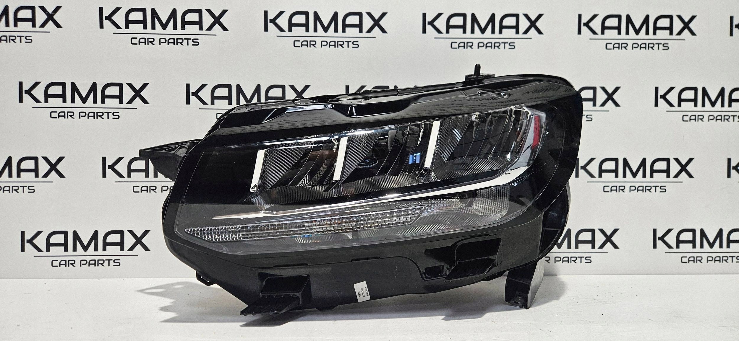 Reflektor left side Toyota ProAce City 9854104980