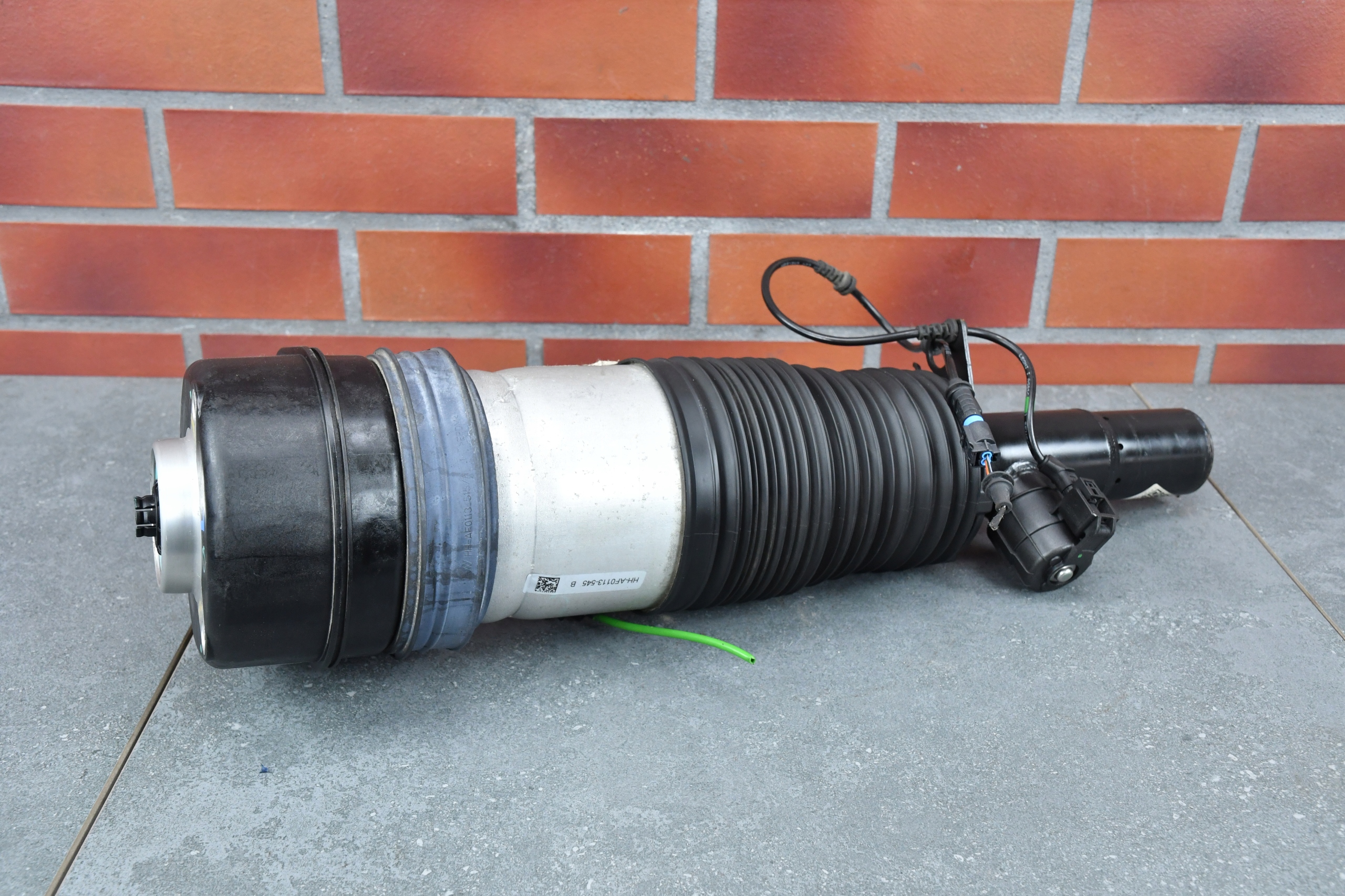 shock absorber left front front BMW X5 G05 X6 G06 6892425 18356km