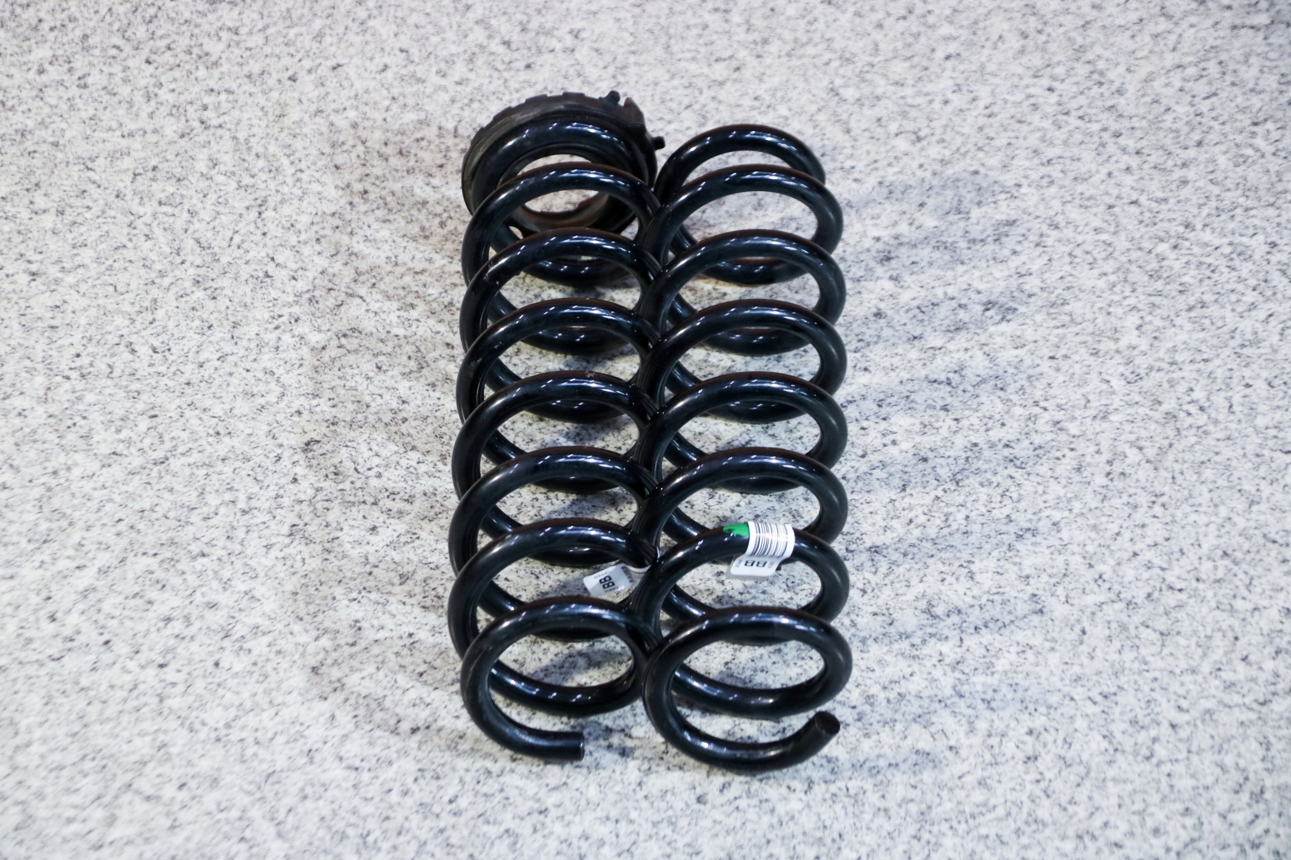 BMW G20 springs springing rear part rear. BB KOMPLET 5929 km !!!